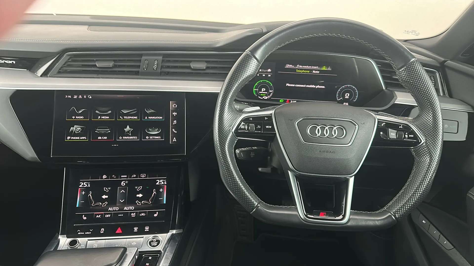 2021 AUDI E-TRON 2021 AUDI E-TRON