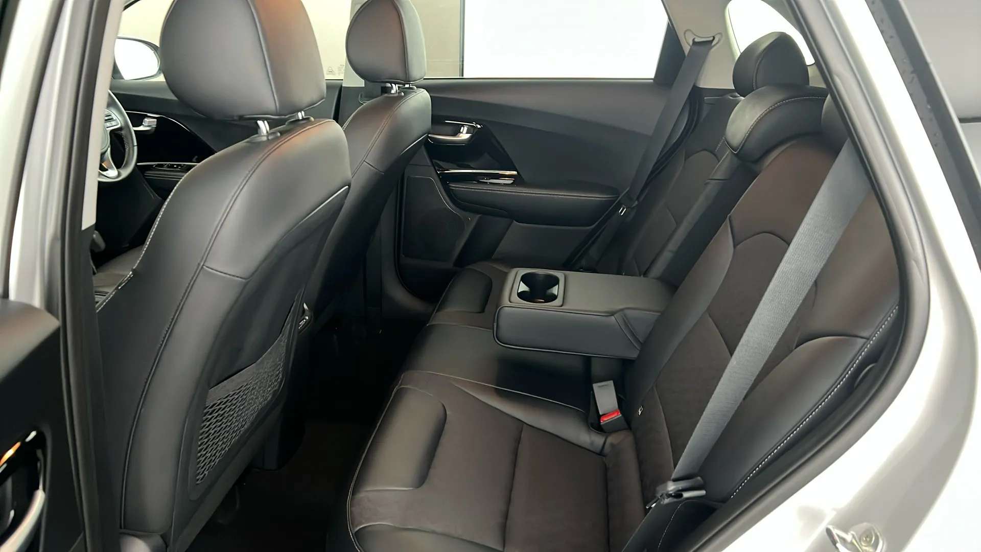 2021 KIA NIRO 2021 KIA NIRO