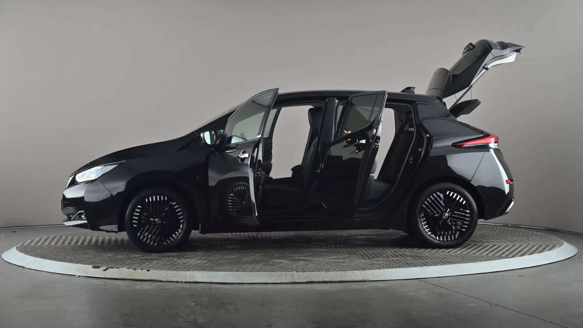 2022 NISSAN LEAF 2022 NISSAN LEAF