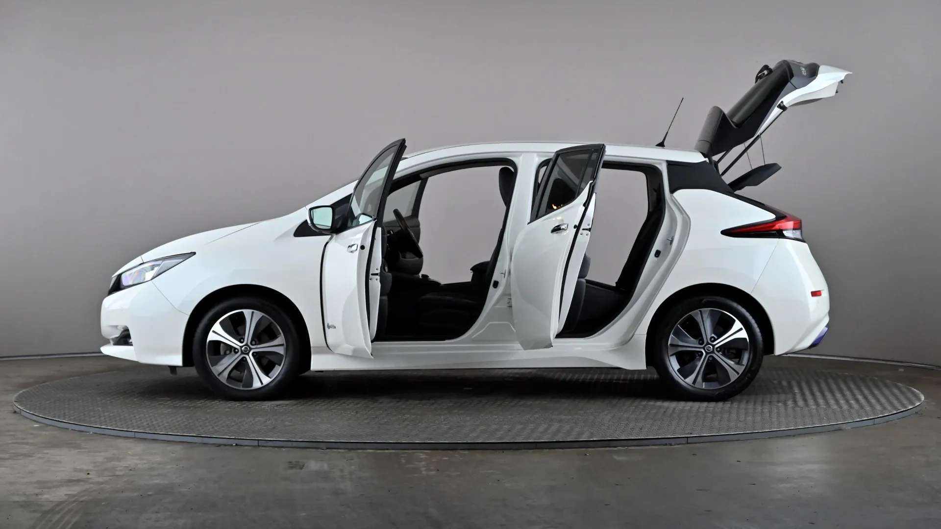 2020 NISSAN LEAF 2020 NISSAN LEAF