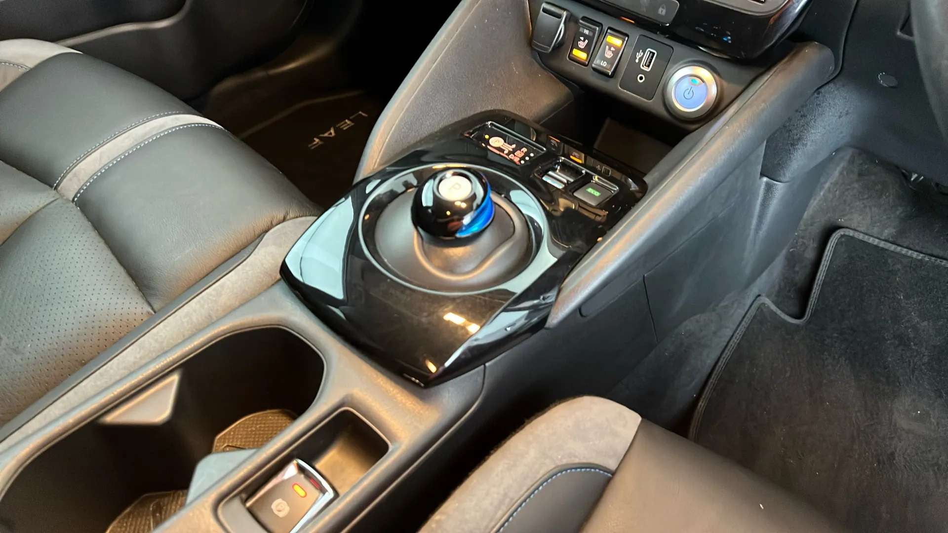 2020 NISSAN LEAF 2020 NISSAN LEAF