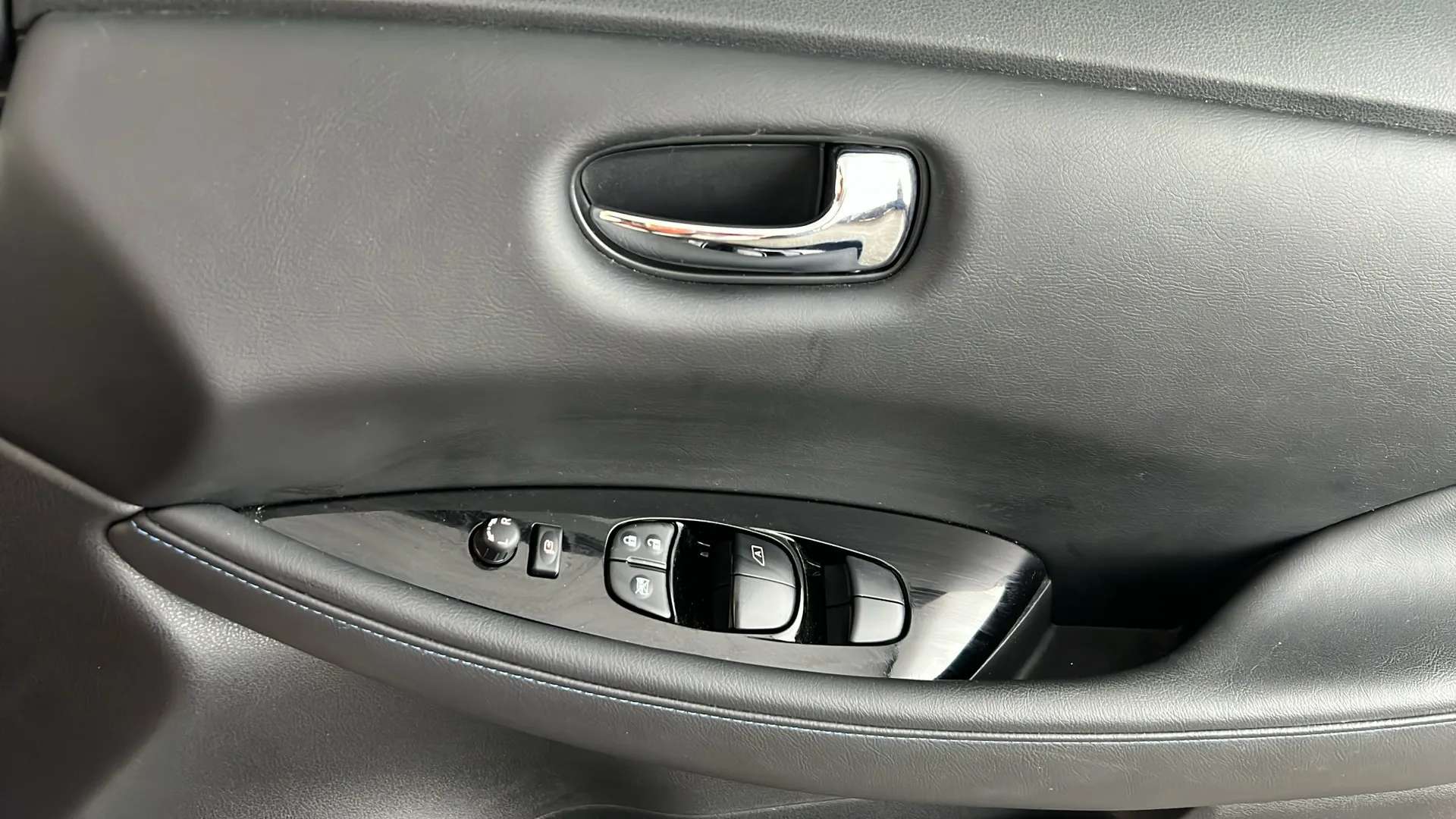 2020 NISSAN LEAF 2020 NISSAN LEAF