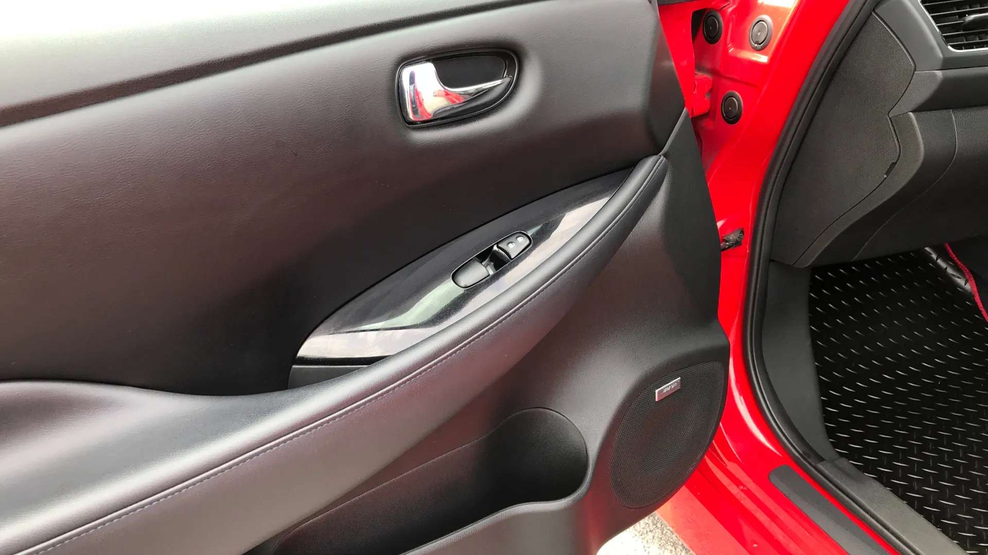 2020 NISSAN LEAF 2020 NISSAN LEAF