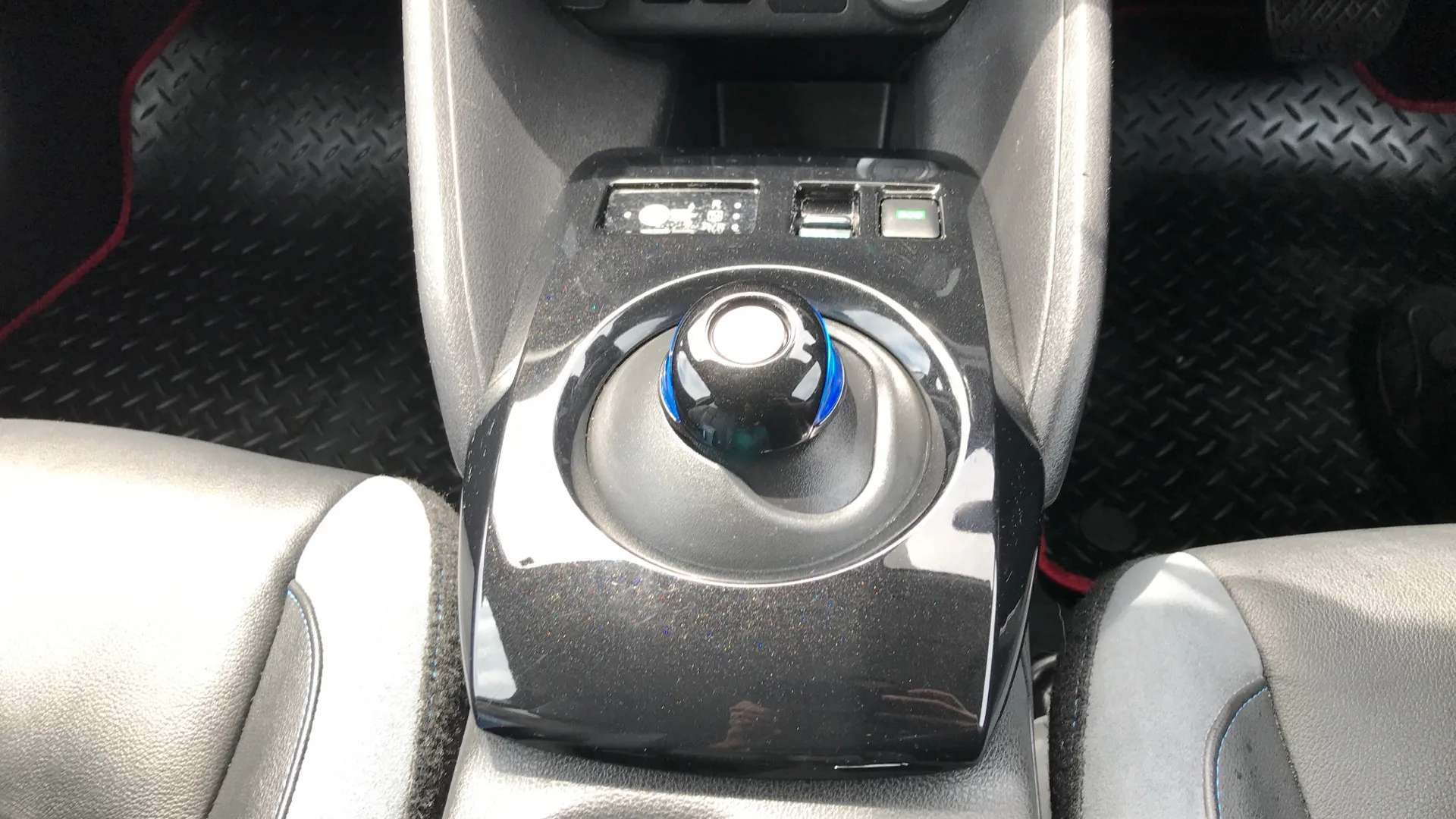 2020 NISSAN LEAF 2020 NISSAN LEAF