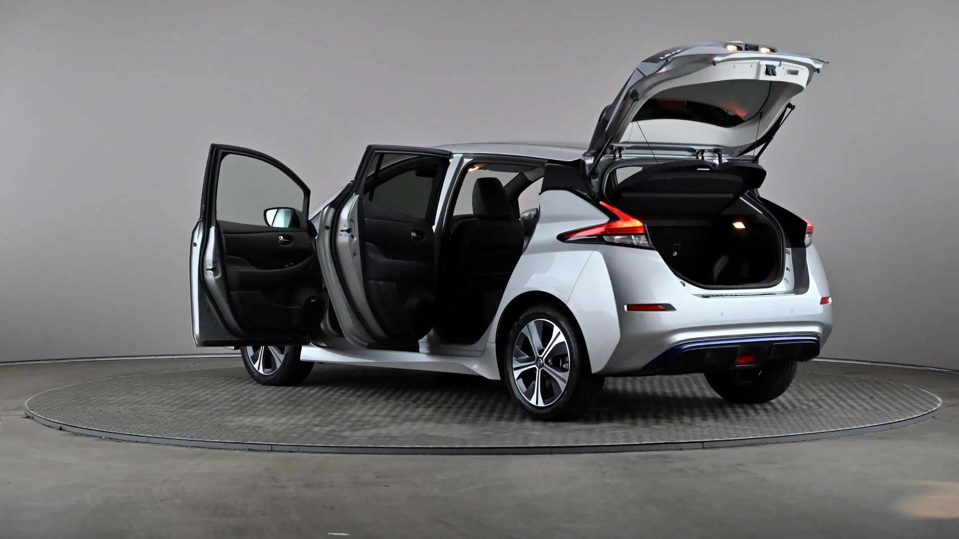 2019 NISSAN LEAF 2019 NISSAN LEAF