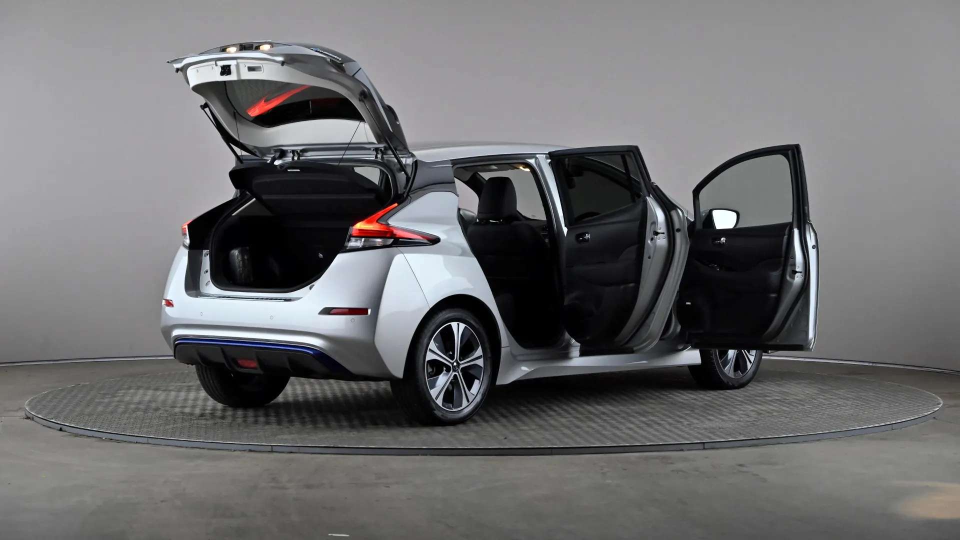 2019 NISSAN LEAF 2019 NISSAN LEAF