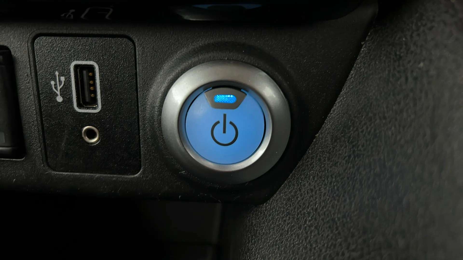 2019 NISSAN LEAF 2019 NISSAN LEAF