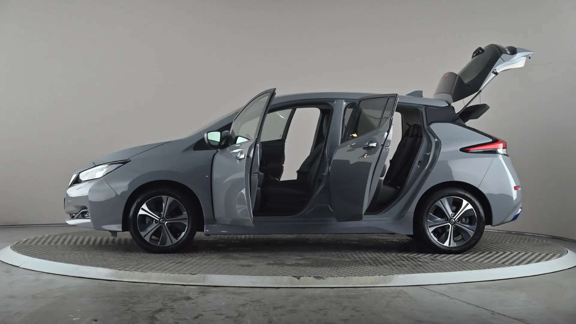 2021 NISSAN LEAF 2021 NISSAN LEAF