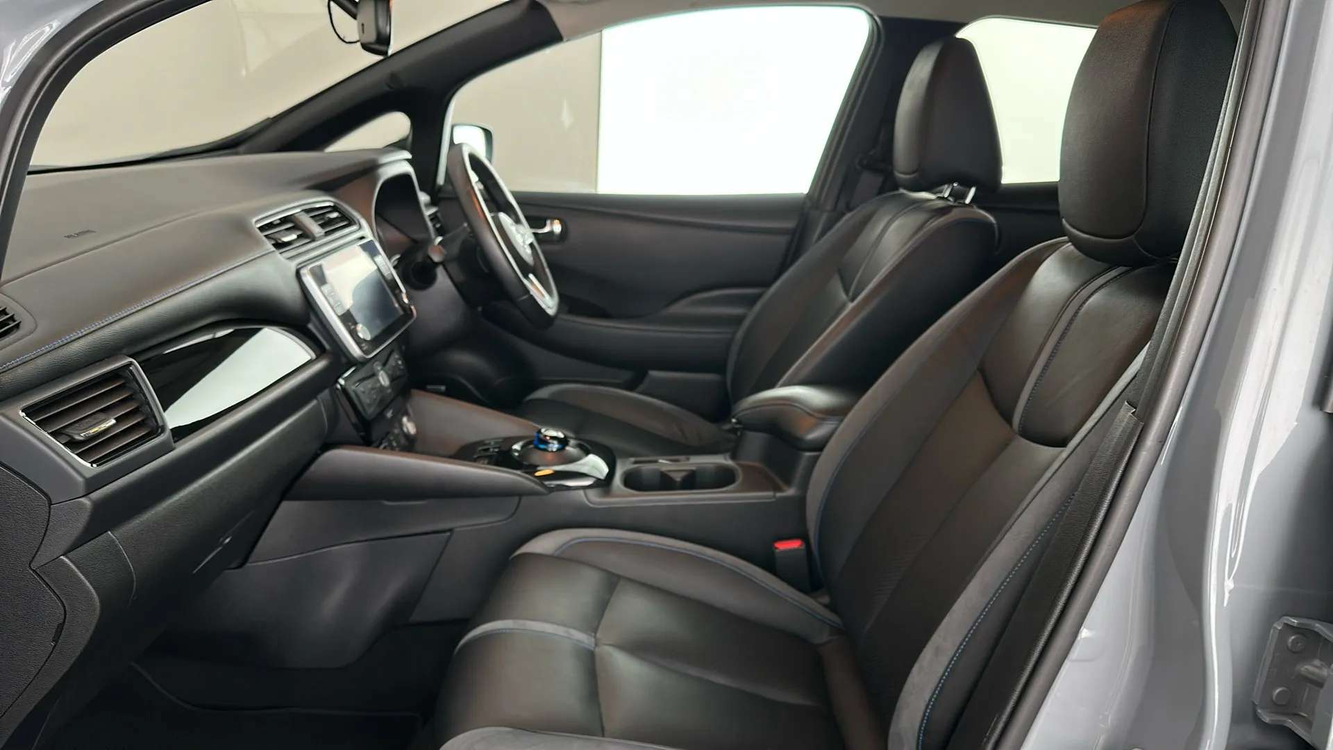 2021 NISSAN LEAF 2021 NISSAN LEAF