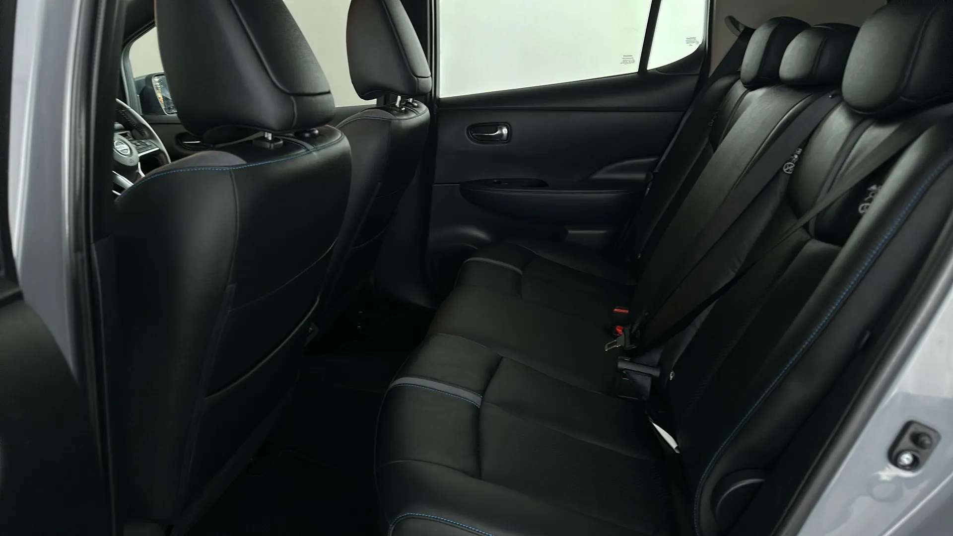 2021 NISSAN LEAF 2021 NISSAN LEAF