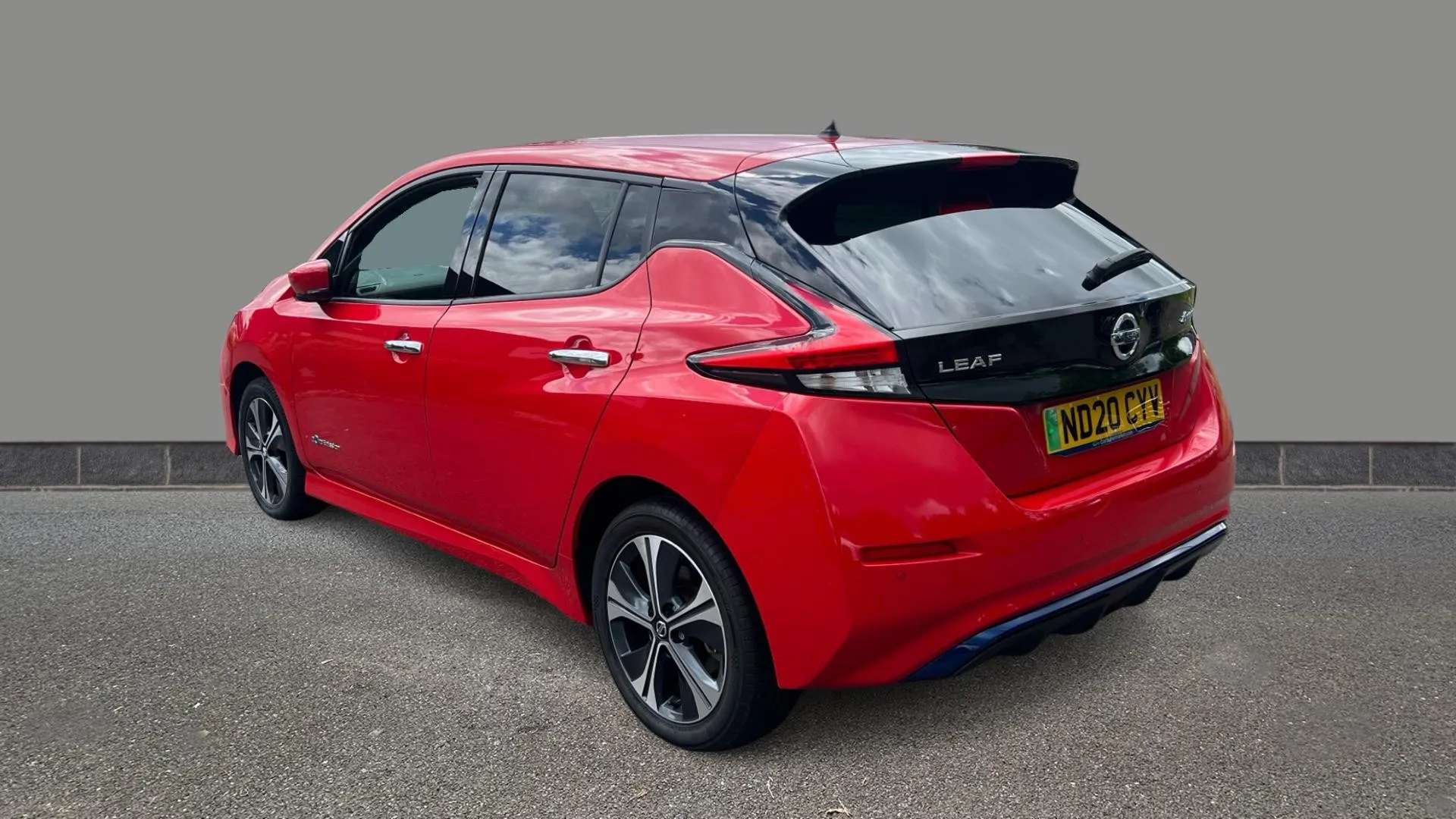A 2020 NISSAN LEAF 160kW e+ Tekna 62kWh Auto A 2020 NISSAN LEAF 160kW e+ Tekna 62kWh Auto