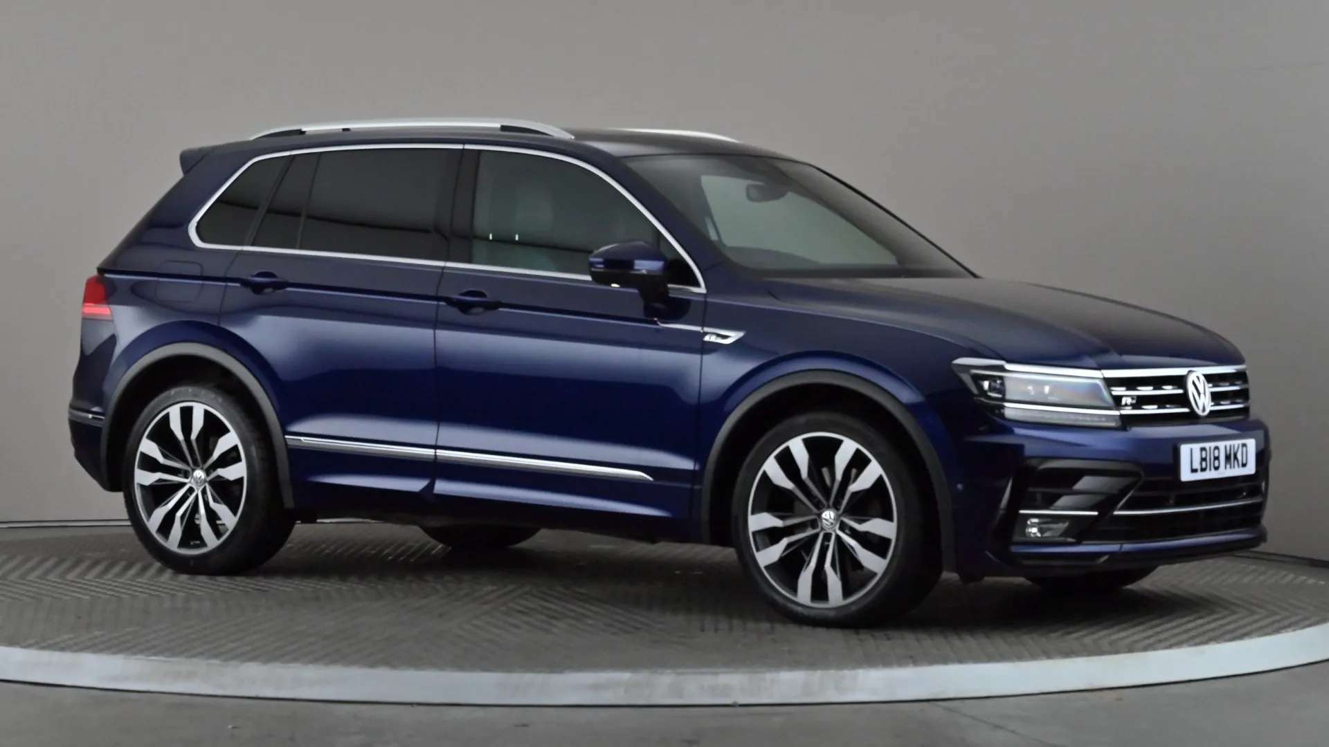 A 2018 VOLKSWAGEN TIGUAN 2.0 TSi 180 4Motion R-Line DSG A 2018 VOLKSWAGEN TIGUAN 2.0 TSi 180 4Motion R-Line DSG