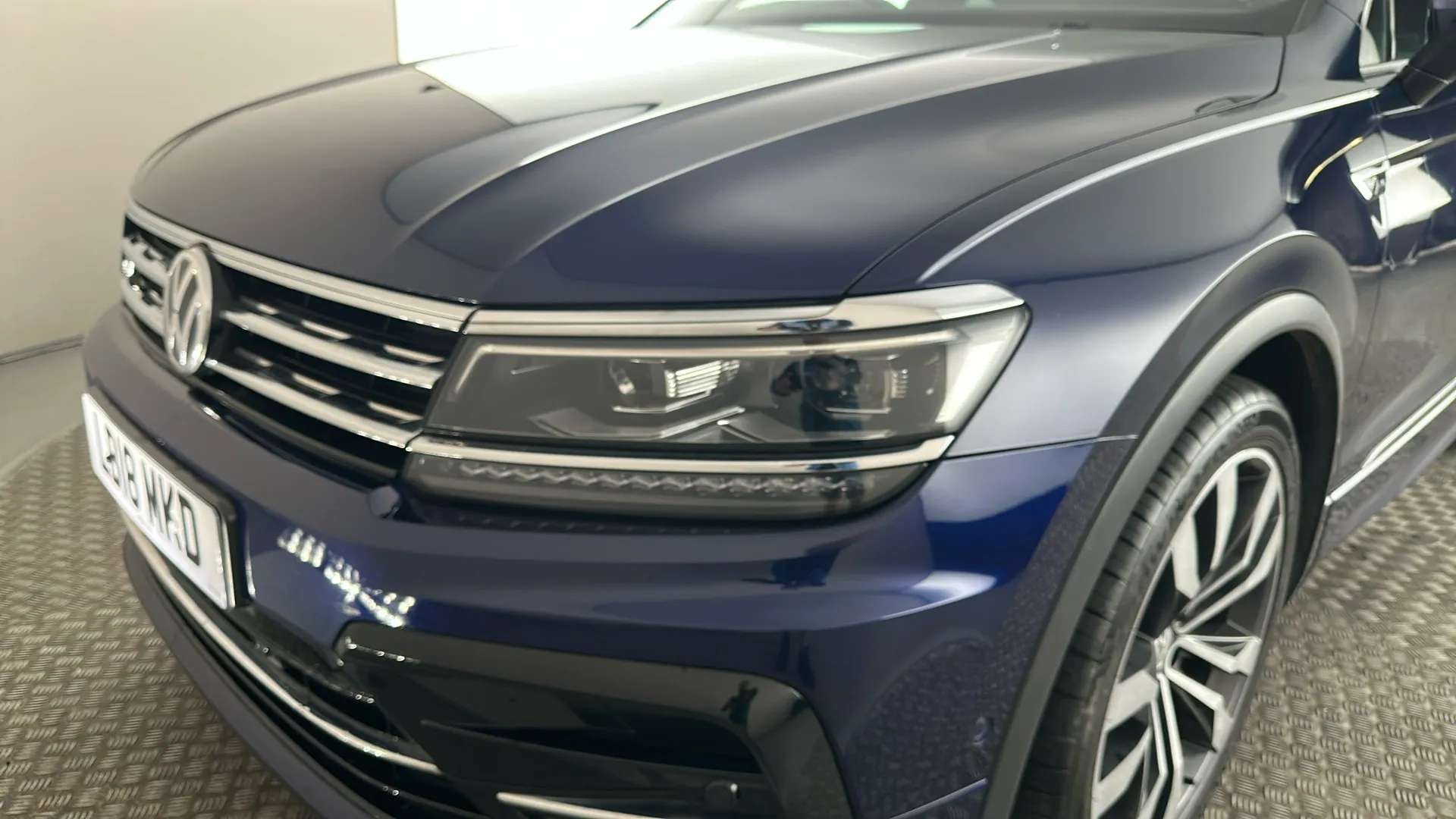 2018 VOLKSWAGEN TIGUAN 2018 VOLKSWAGEN TIGUAN