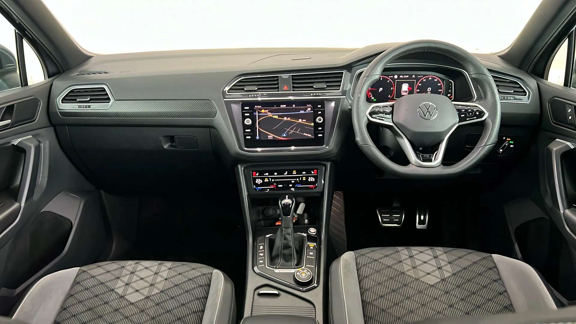 2021 VOLKSWAGEN TIGUAN 2021 VOLKSWAGEN TIGUAN