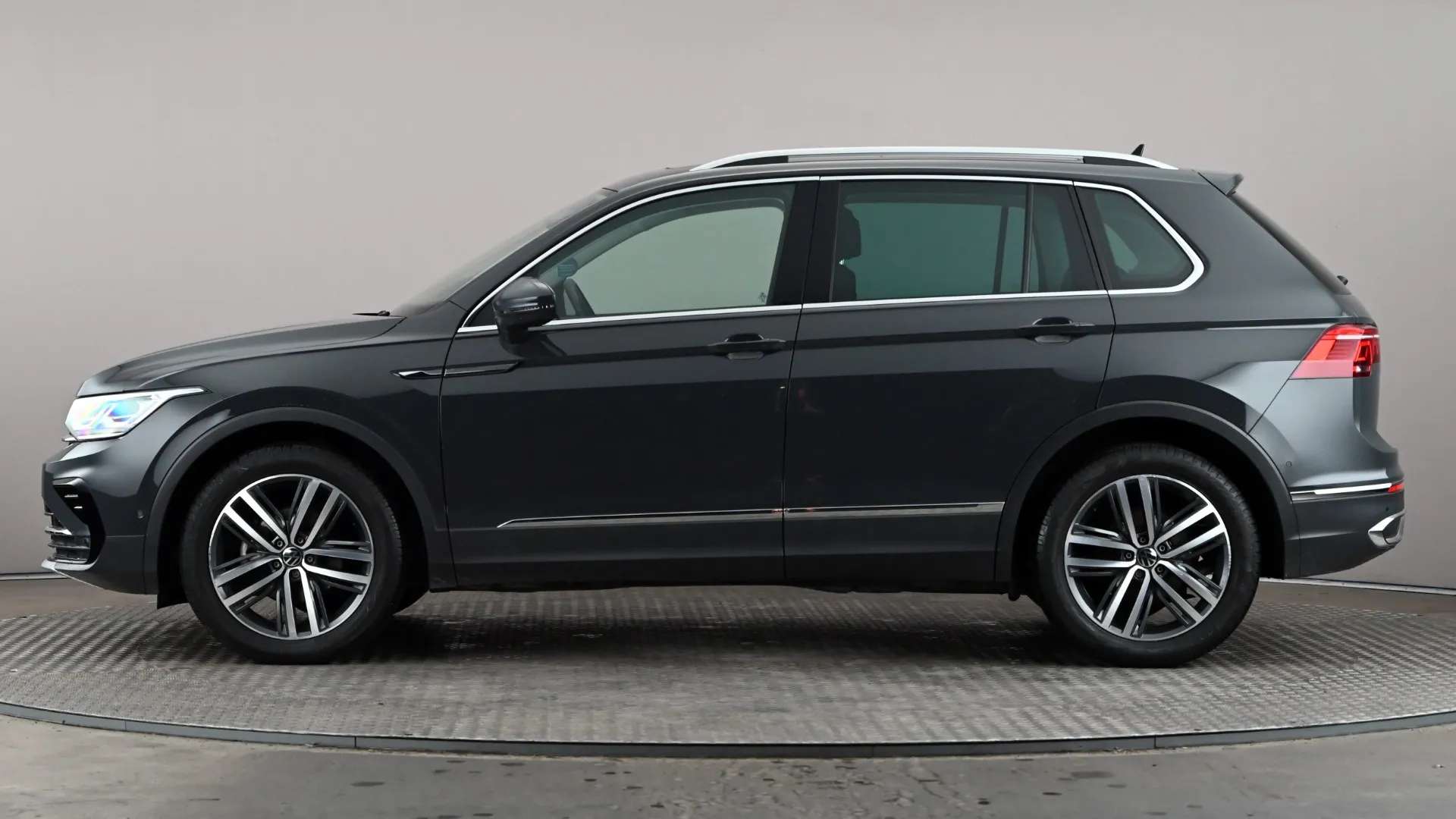A 2023 VOLKSWAGEN TIGUAN 1.5 TSI 150 Elegance DSG A 2023 VOLKSWAGEN TIGUAN 1.5 TSI 150 Elegance DSG
