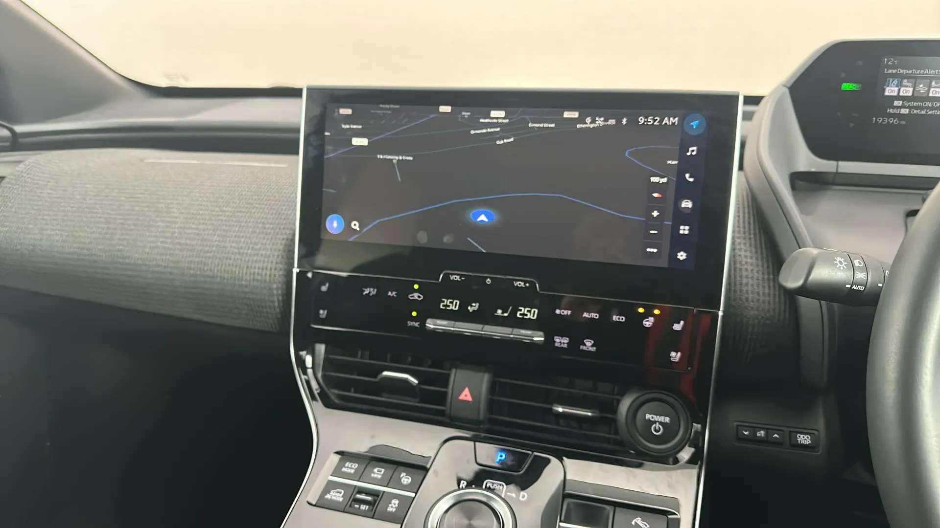 2024 TOYOTA BZ4X 2024 TOYOTA BZ4X