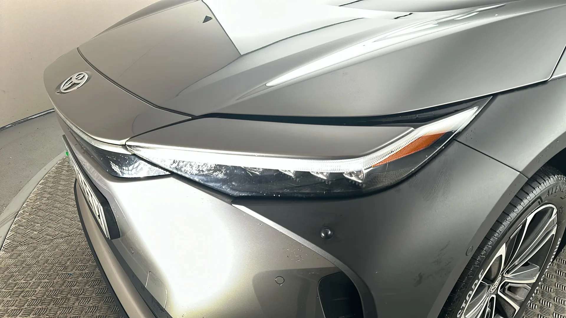 2024 TOYOTA BZ4X 2024 TOYOTA BZ4X