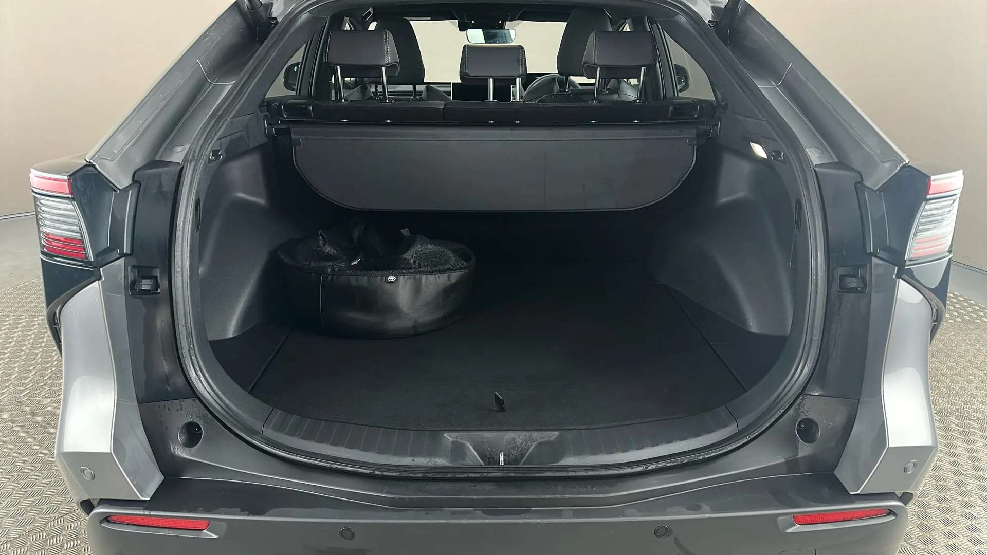 2024 TOYOTA BZ4X 2024 TOYOTA BZ4X