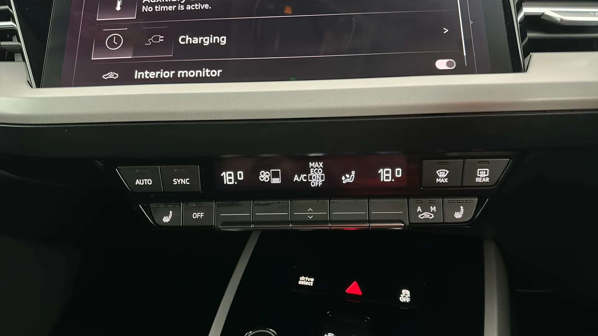 2023 AUDI Q4 2023 AUDI Q4