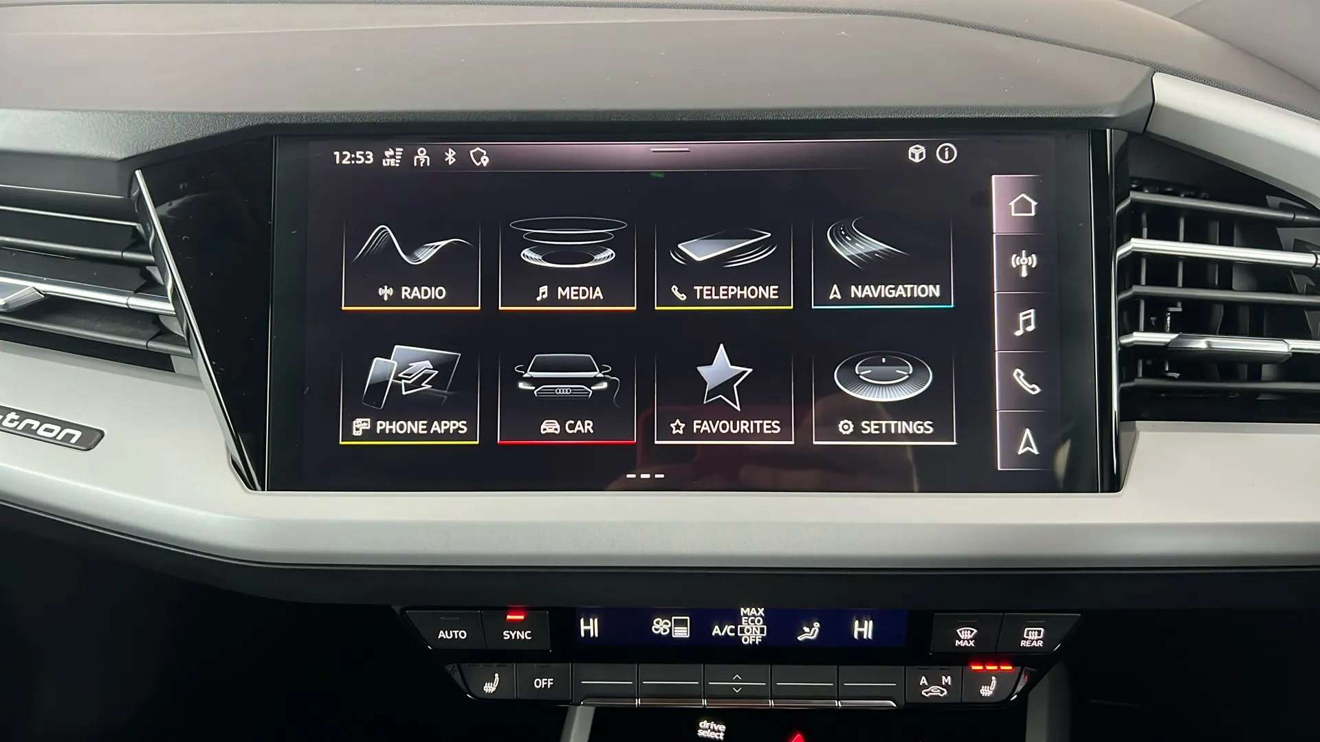 2022 AUDI Q4 2022 AUDI Q4