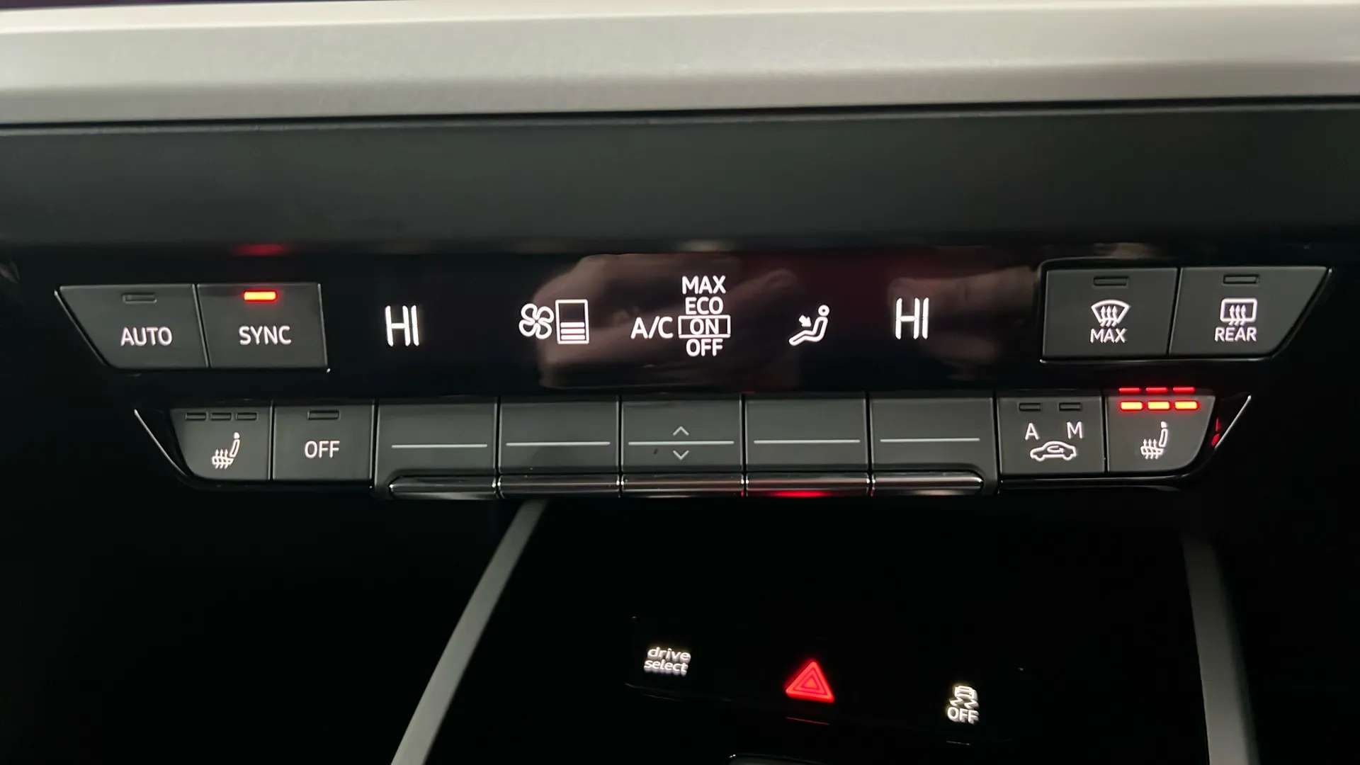 2022 AUDI Q4 2022 AUDI Q4