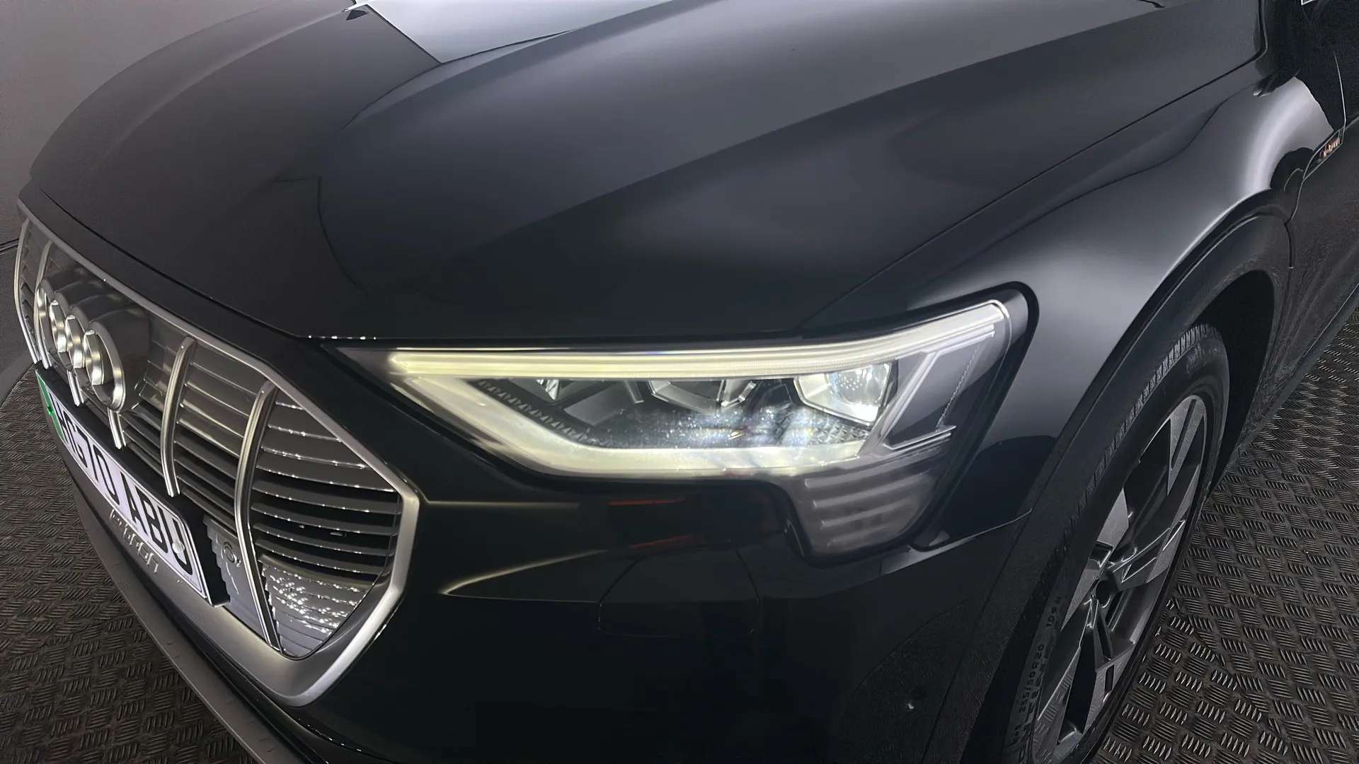 2021 AUDI E-TRON 2021 AUDI E-TRON