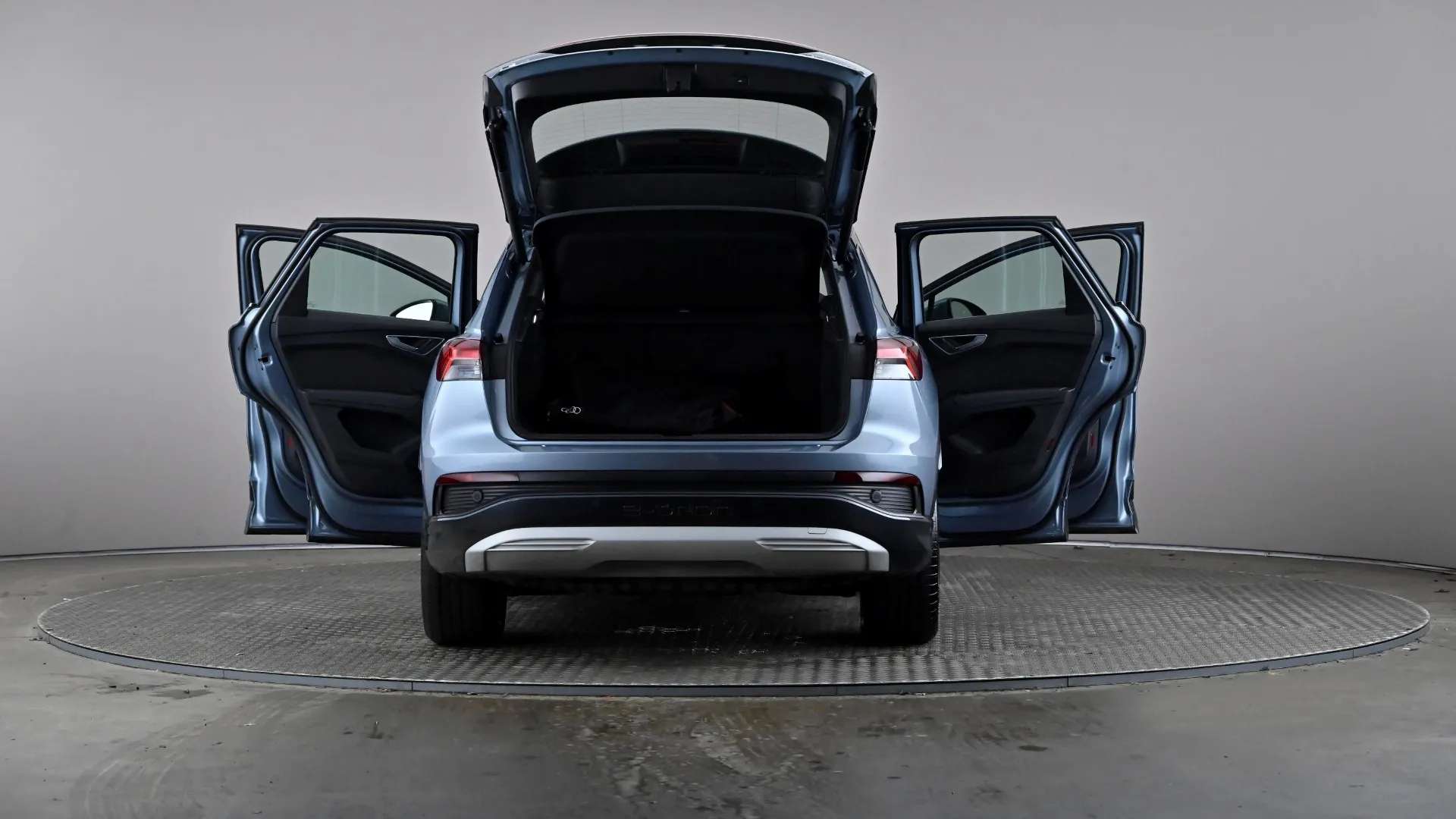 2022 AUDI Q4 2022 AUDI Q4