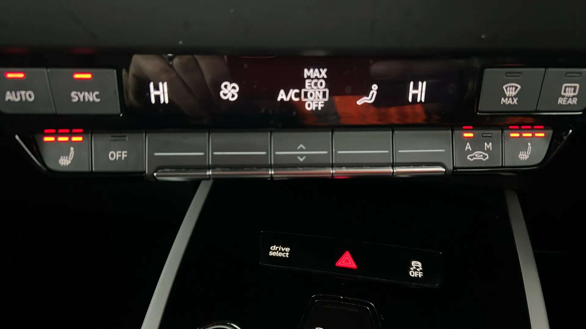 2022 AUDI Q4 2022 AUDI Q4