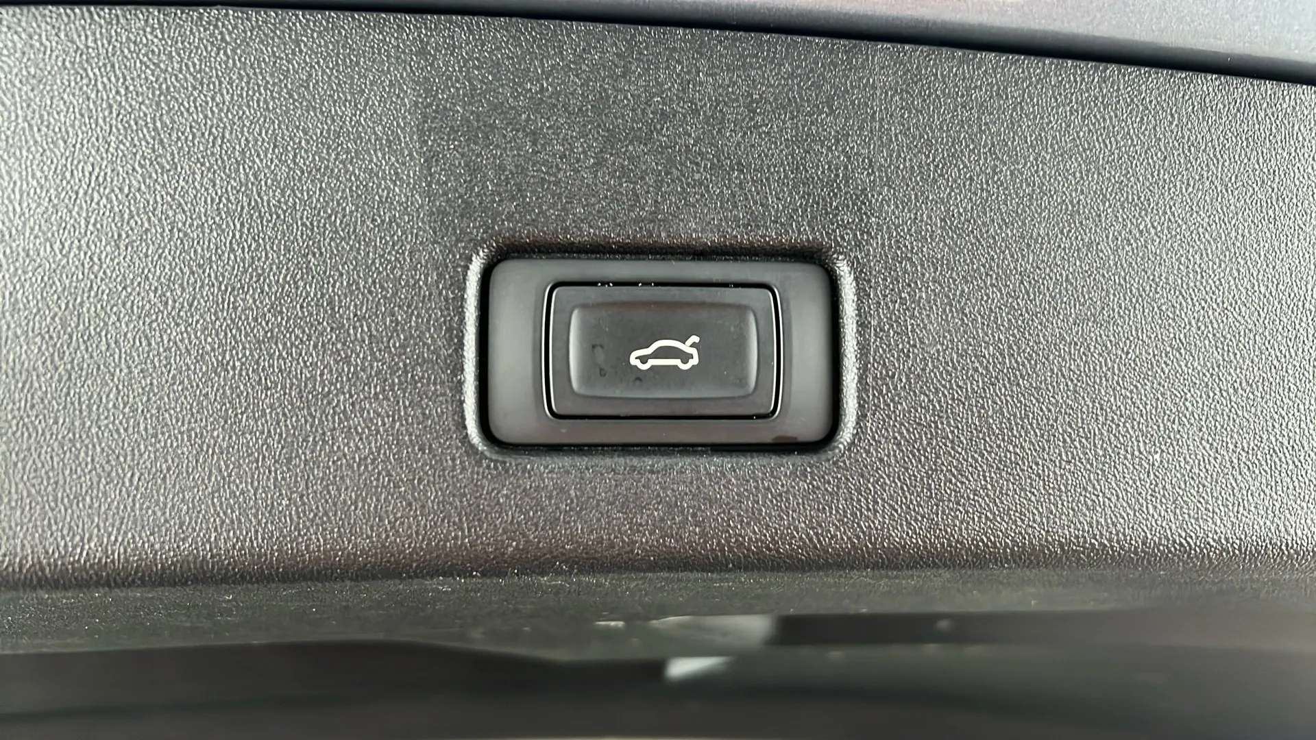 2022 AUDI Q4 2022 AUDI Q4