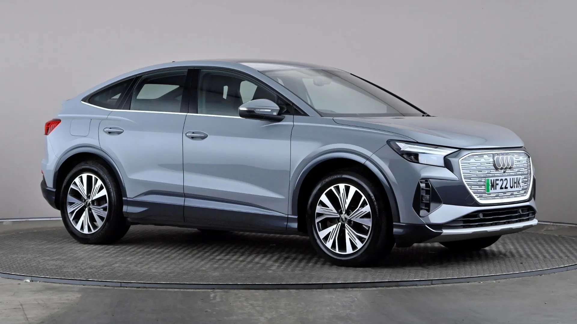 A 2022 AUDI Q4 150kW 40 82kWh Sport Auto A 2022 AUDI Q4 150kW 40 82kWh Sport Auto