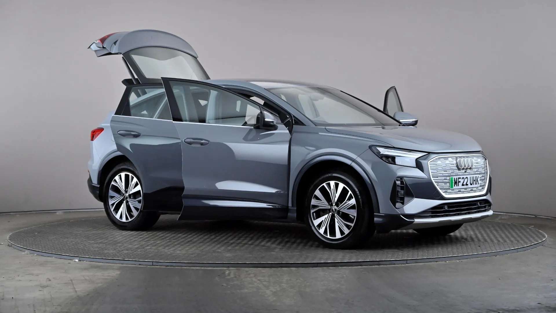 2022 AUDI Q4 2022 AUDI Q4