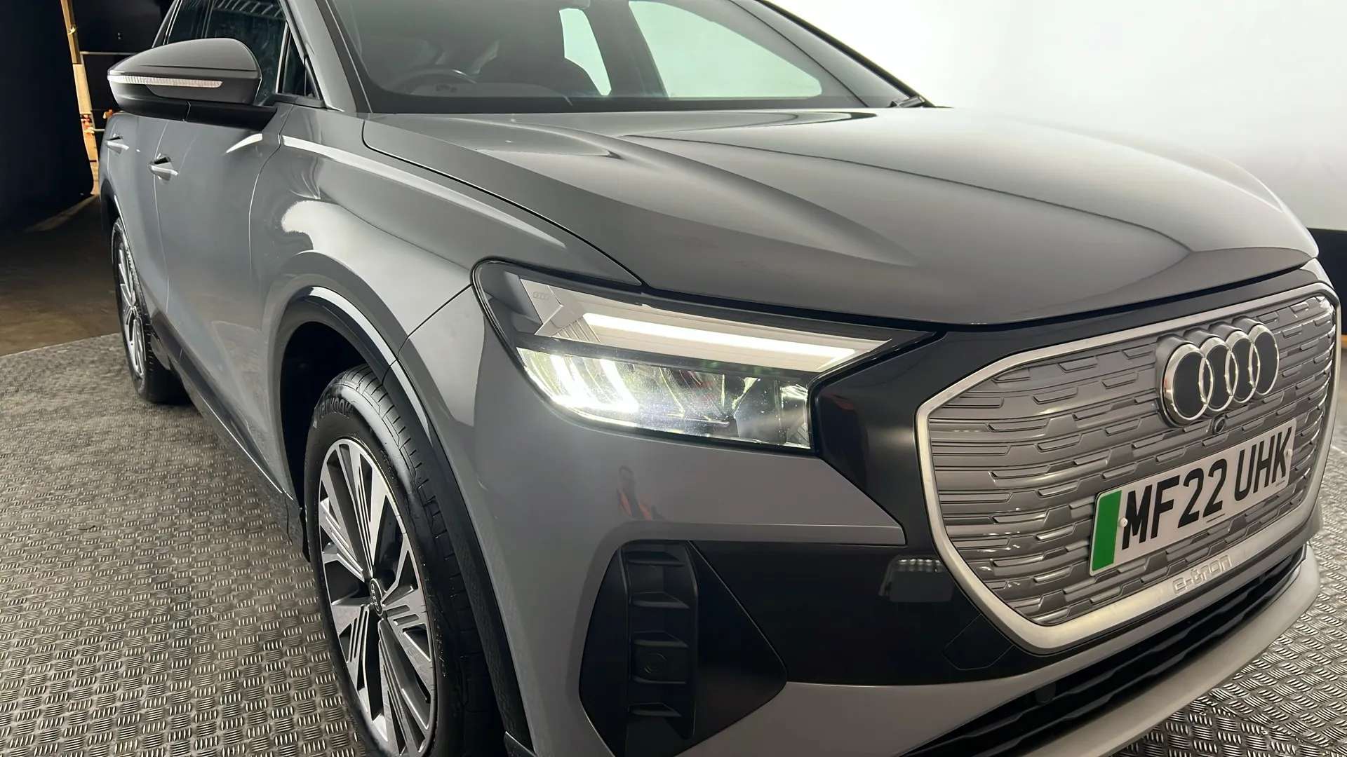 2022 AUDI Q4 2022 AUDI Q4