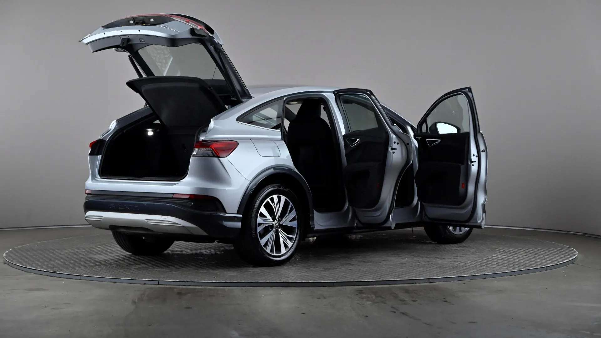 2022 AUDI Q4 2022 AUDI Q4