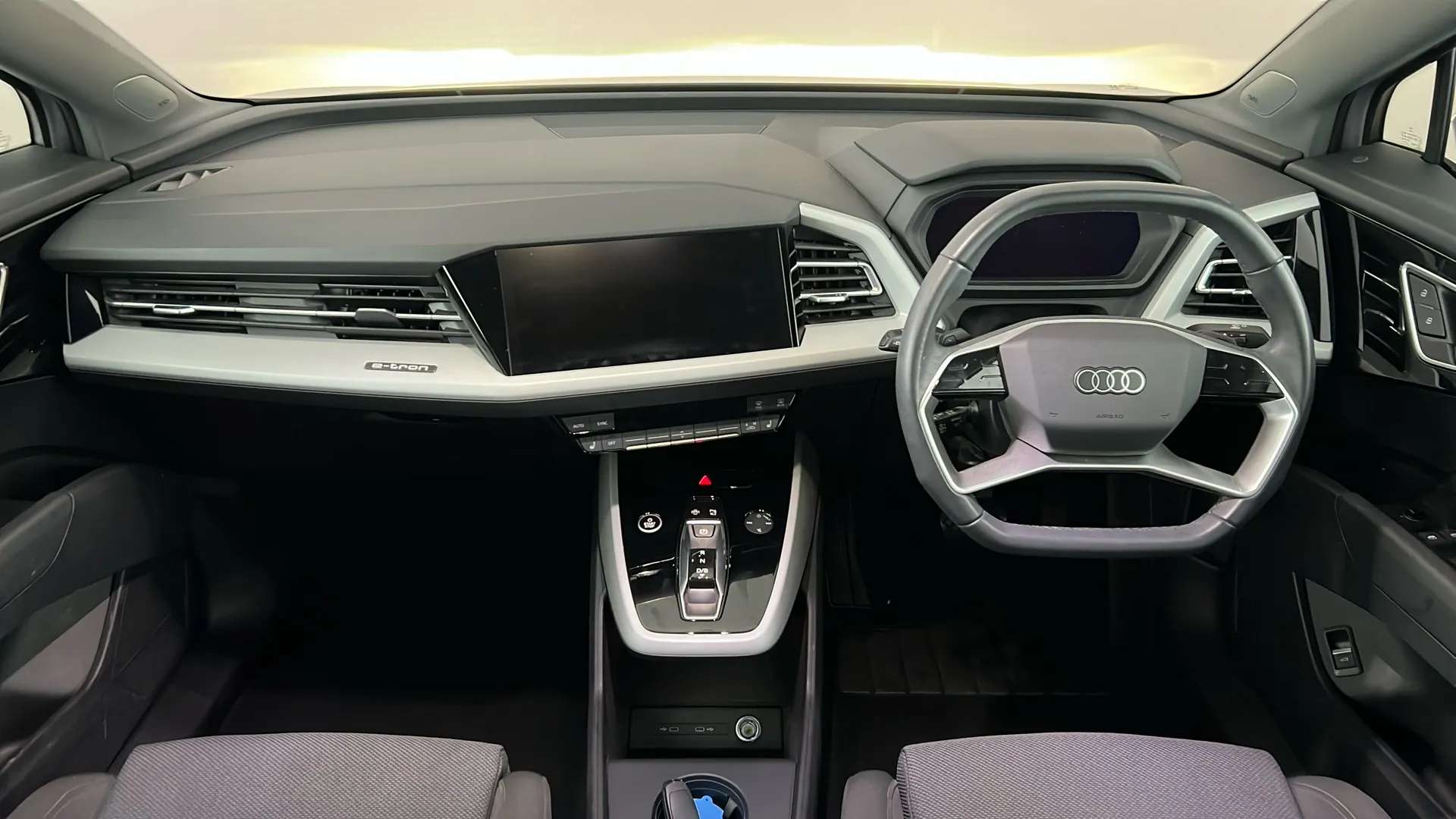 2022 AUDI Q4 2022 AUDI Q4