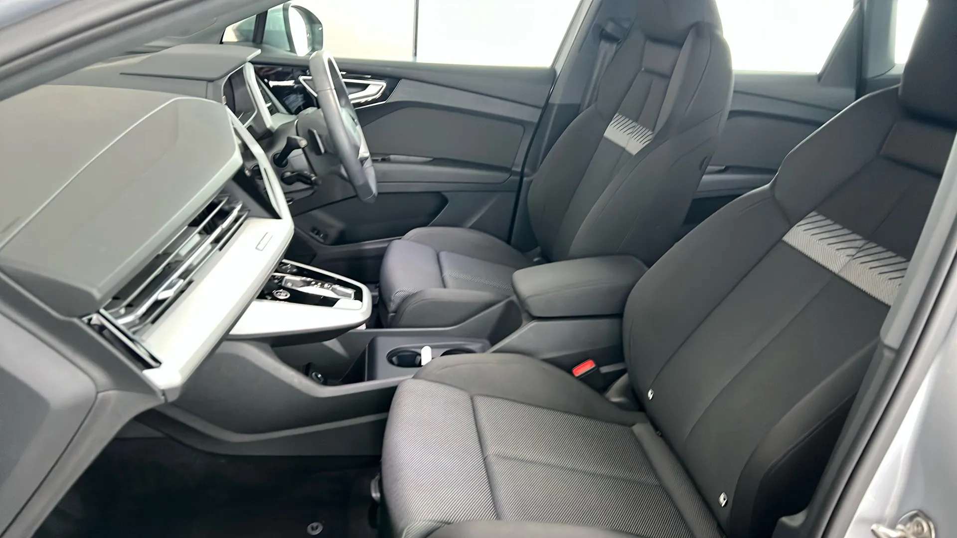 2022 AUDI Q4 2022 AUDI Q4