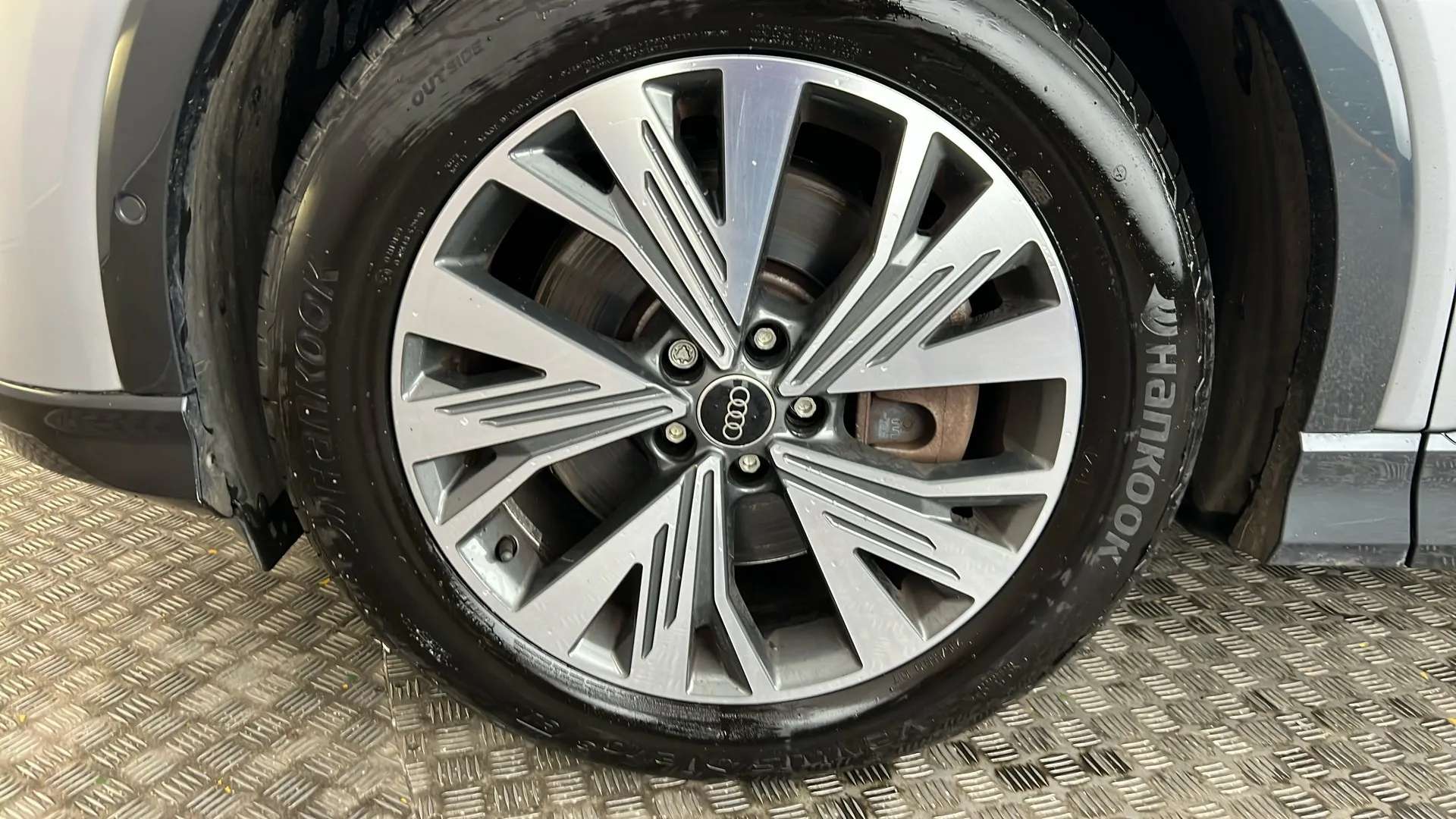 2022 AUDI Q4 2022 AUDI Q4