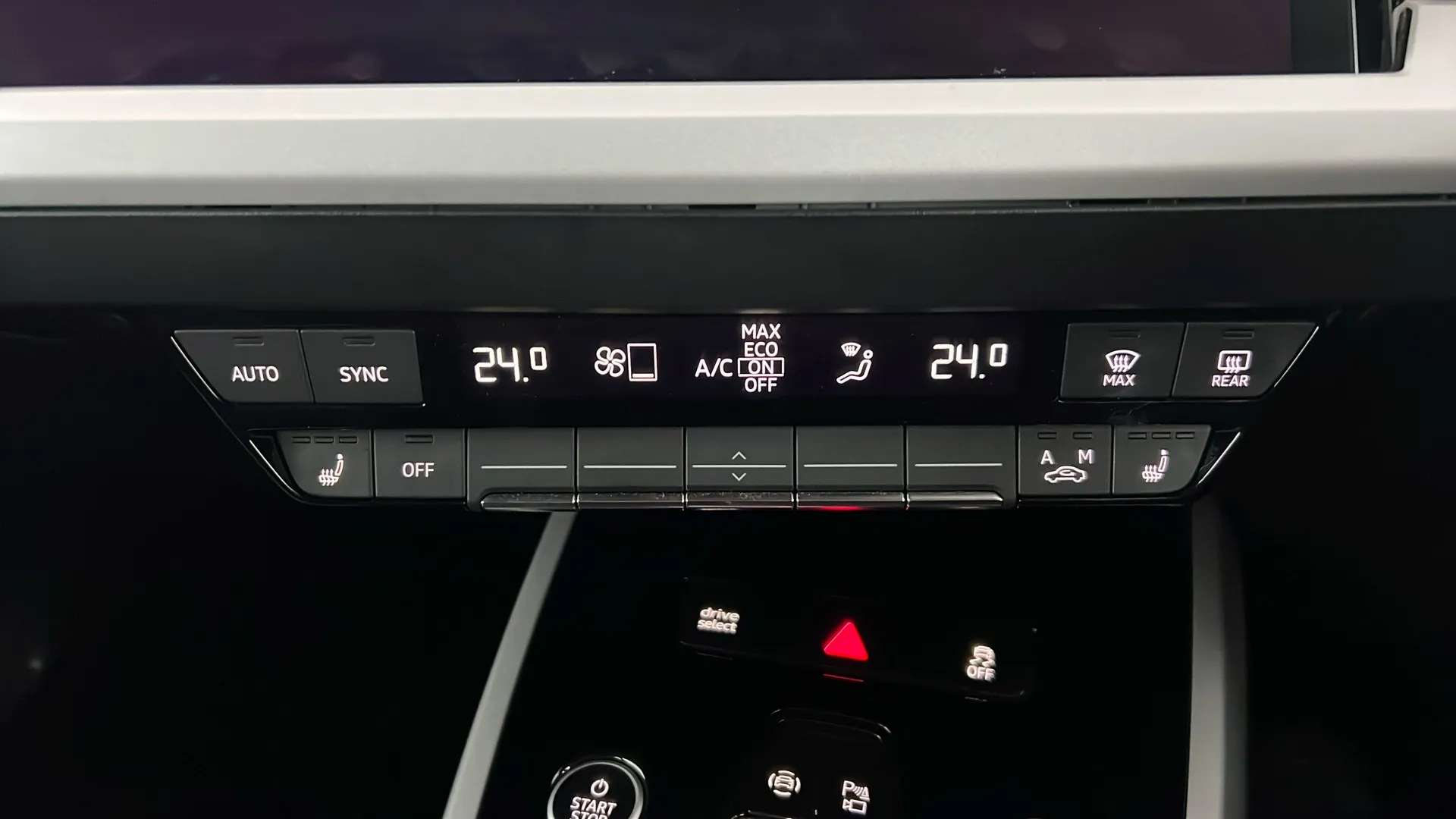 2022 AUDI Q4 2022 AUDI Q4