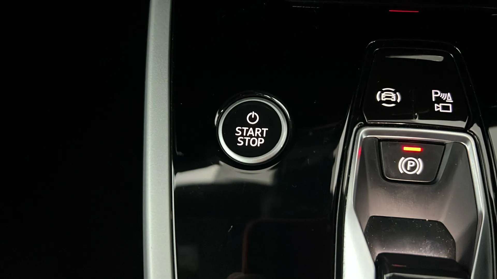 2022 AUDI Q4 2022 AUDI Q4