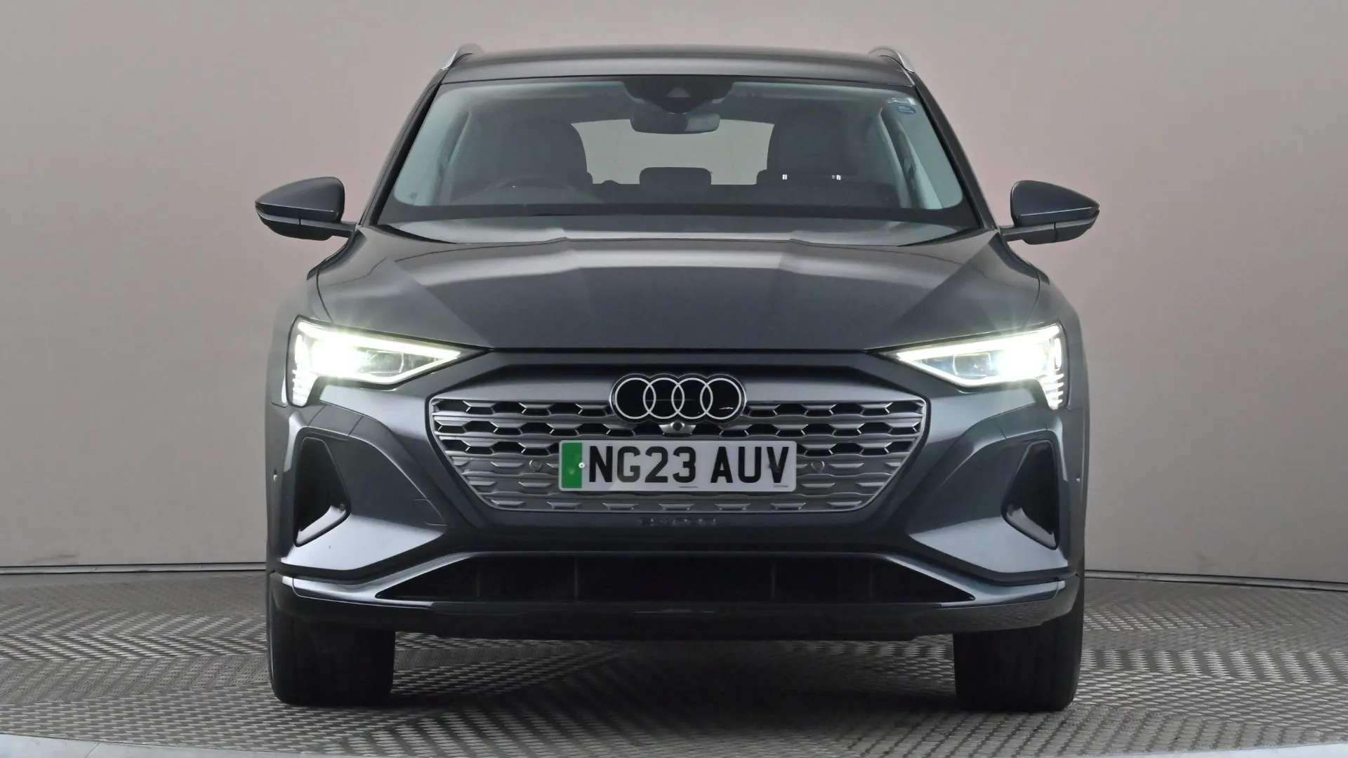 A 2023 AUDI Q8 250kW 50 Quattro 95kWh Sport Auto A 2023 AUDI Q8 250kW 50 Quattro 95kWh Sport Auto