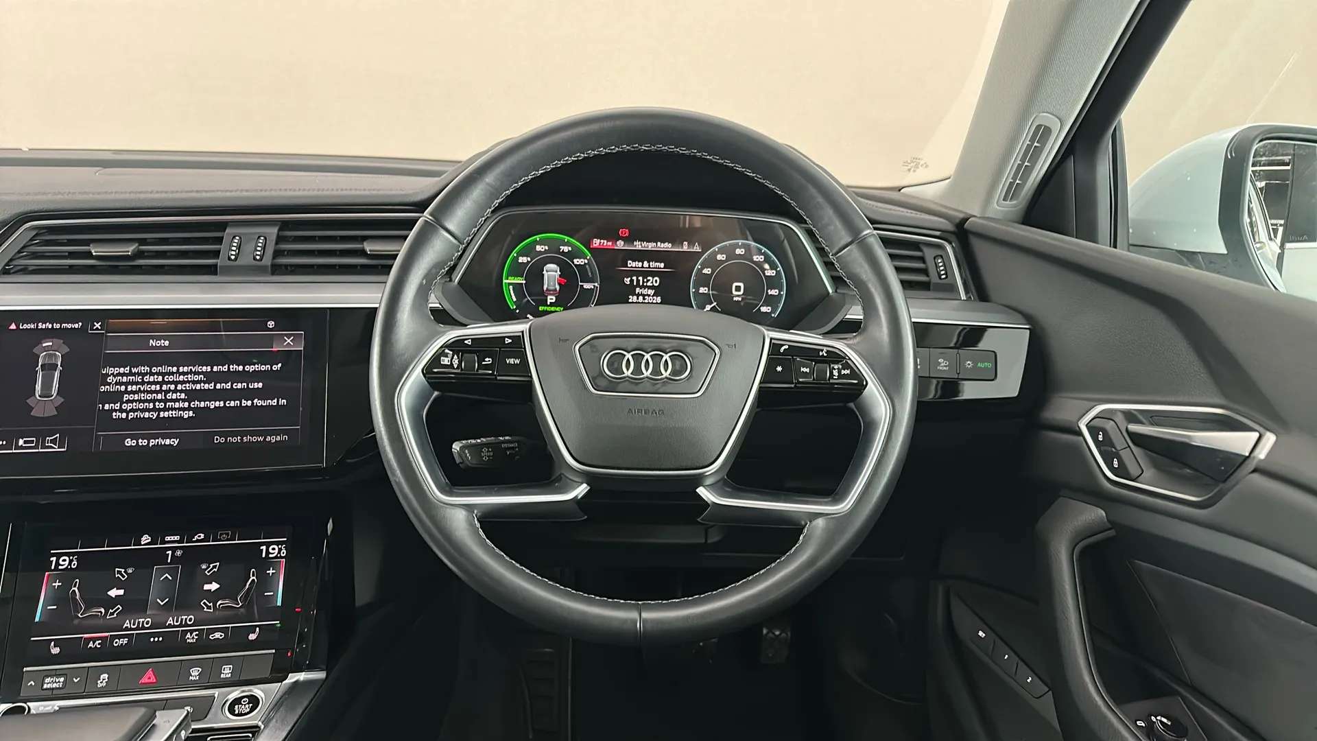 2023 AUDI Q8 2023 AUDI Q8