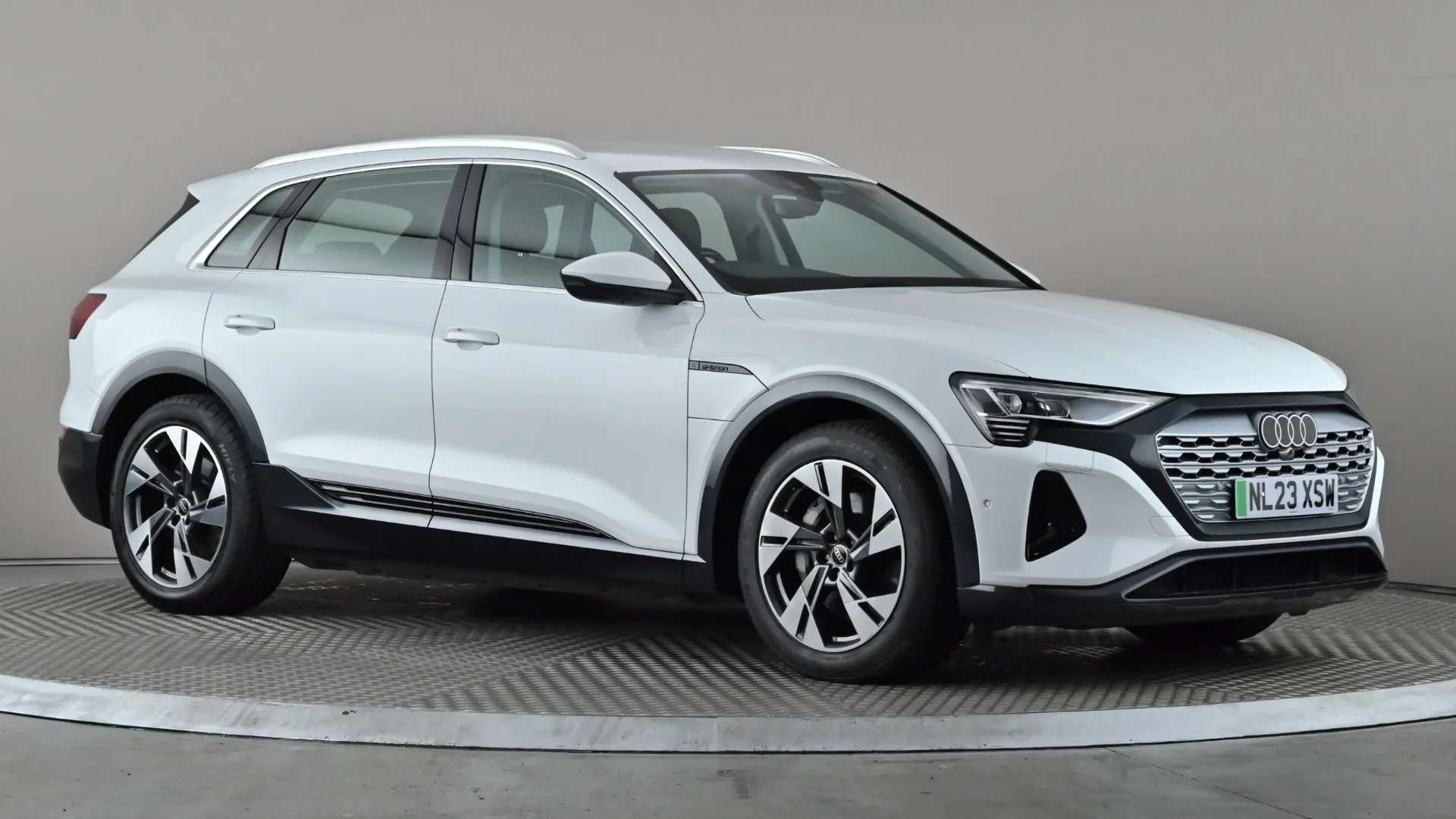 A 2023 AUDI Q8 250kW 50 Quattro 95kWh Sport Auto A 2023 AUDI Q8 250kW 50 Quattro 95kWh Sport Auto