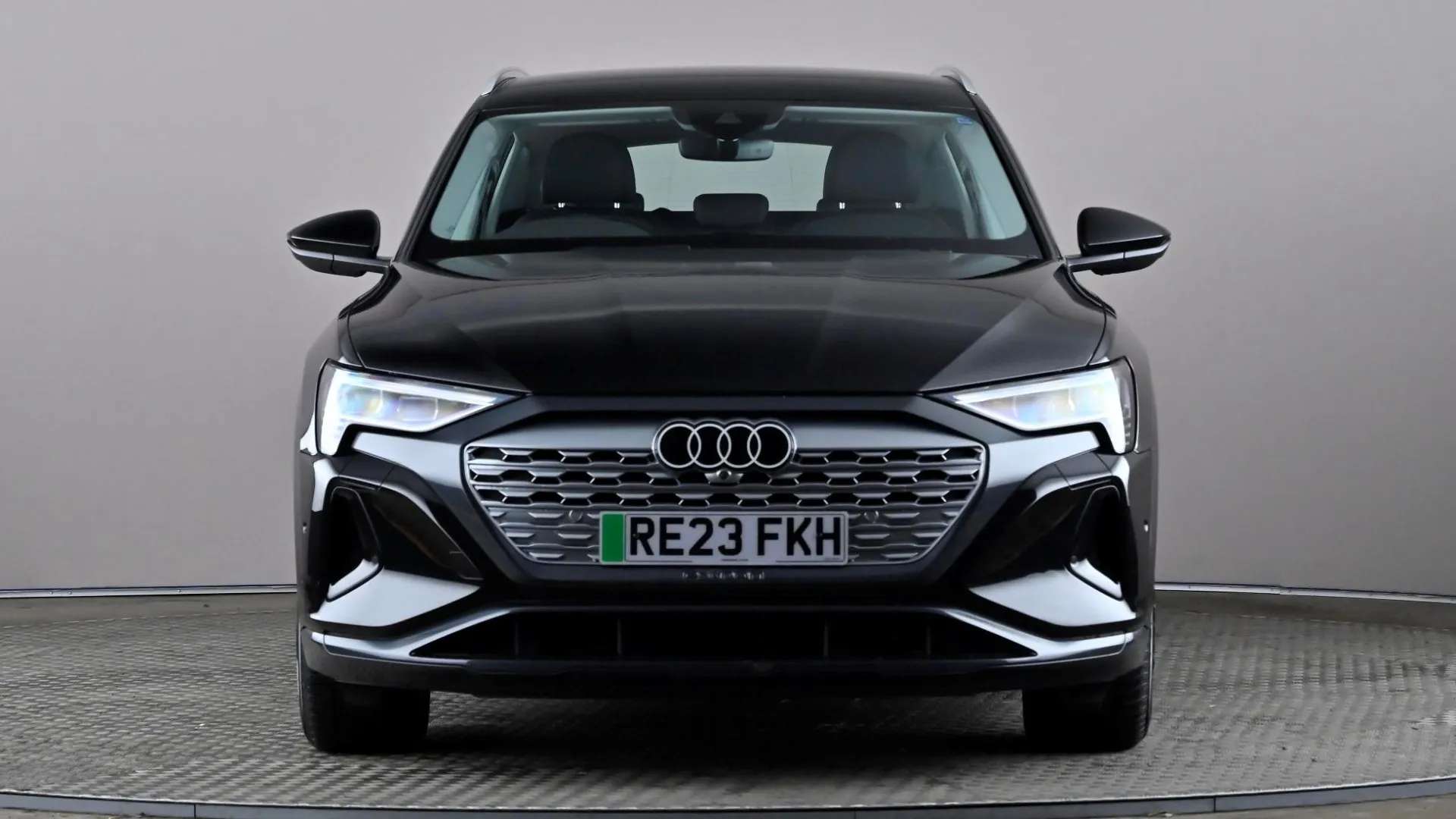 A 2023 AUDI Q8 250kW 50 Quattro 95kWh Sport Auto A 2023 AUDI Q8 250kW 50 Quattro 95kWh Sport Auto