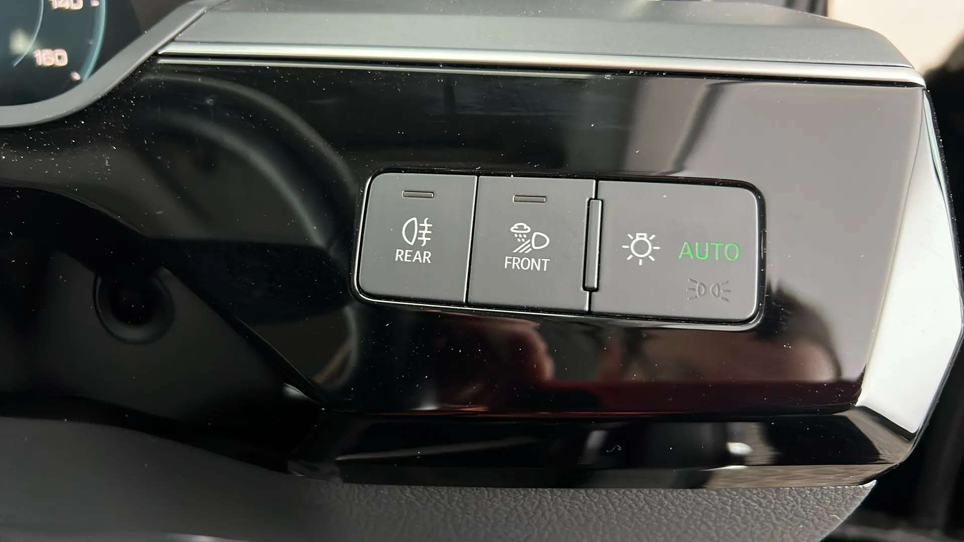 2023 AUDI Q8 2023 AUDI Q8