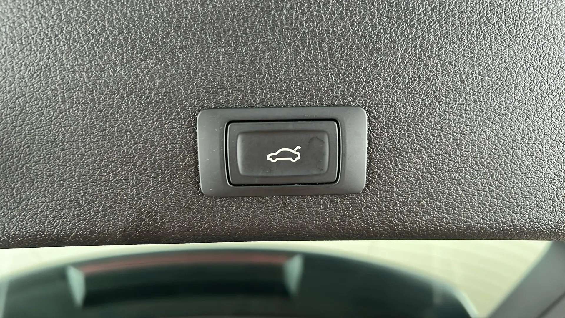 2023 AUDI Q8 2023 AUDI Q8