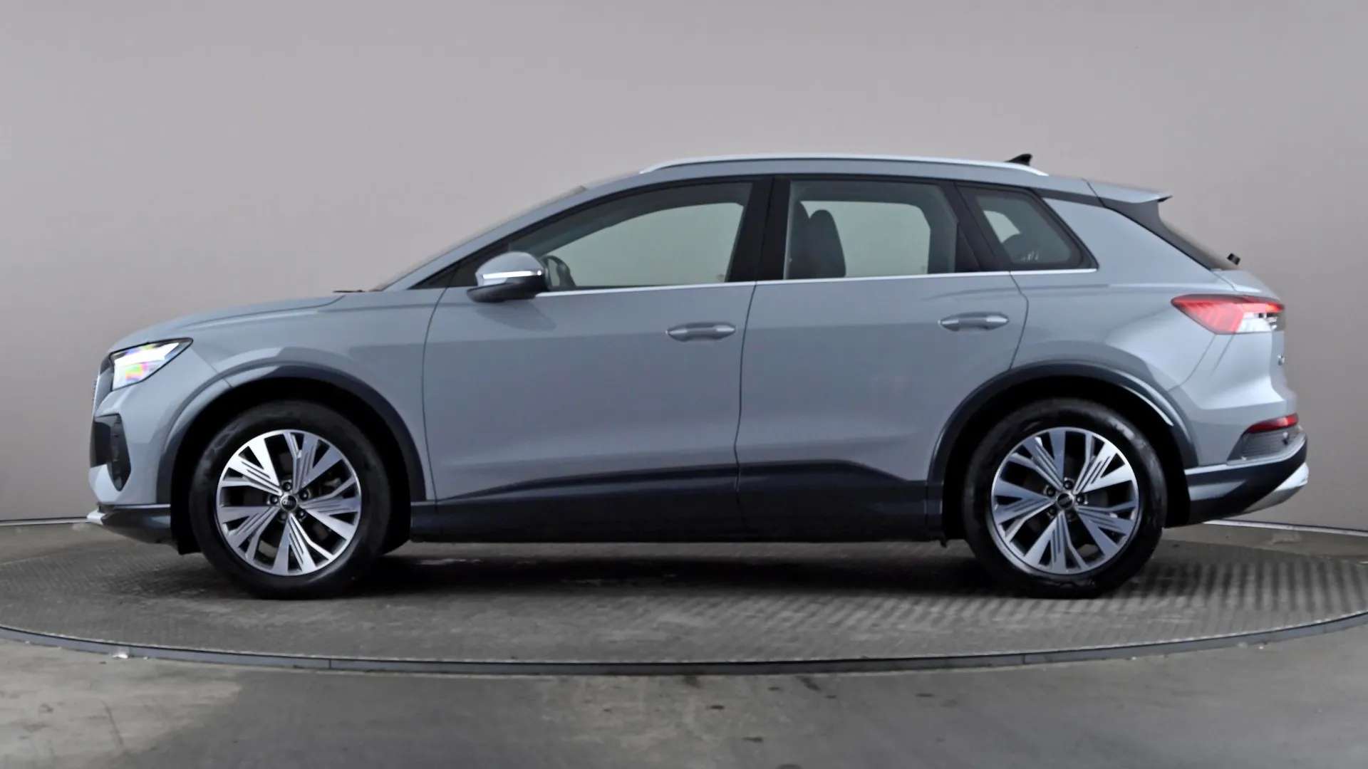 A 2023 AUDI Q4 150kW 40 82kWh Sport Auto A 2023 AUDI Q4 150kW 40 82kWh Sport Auto