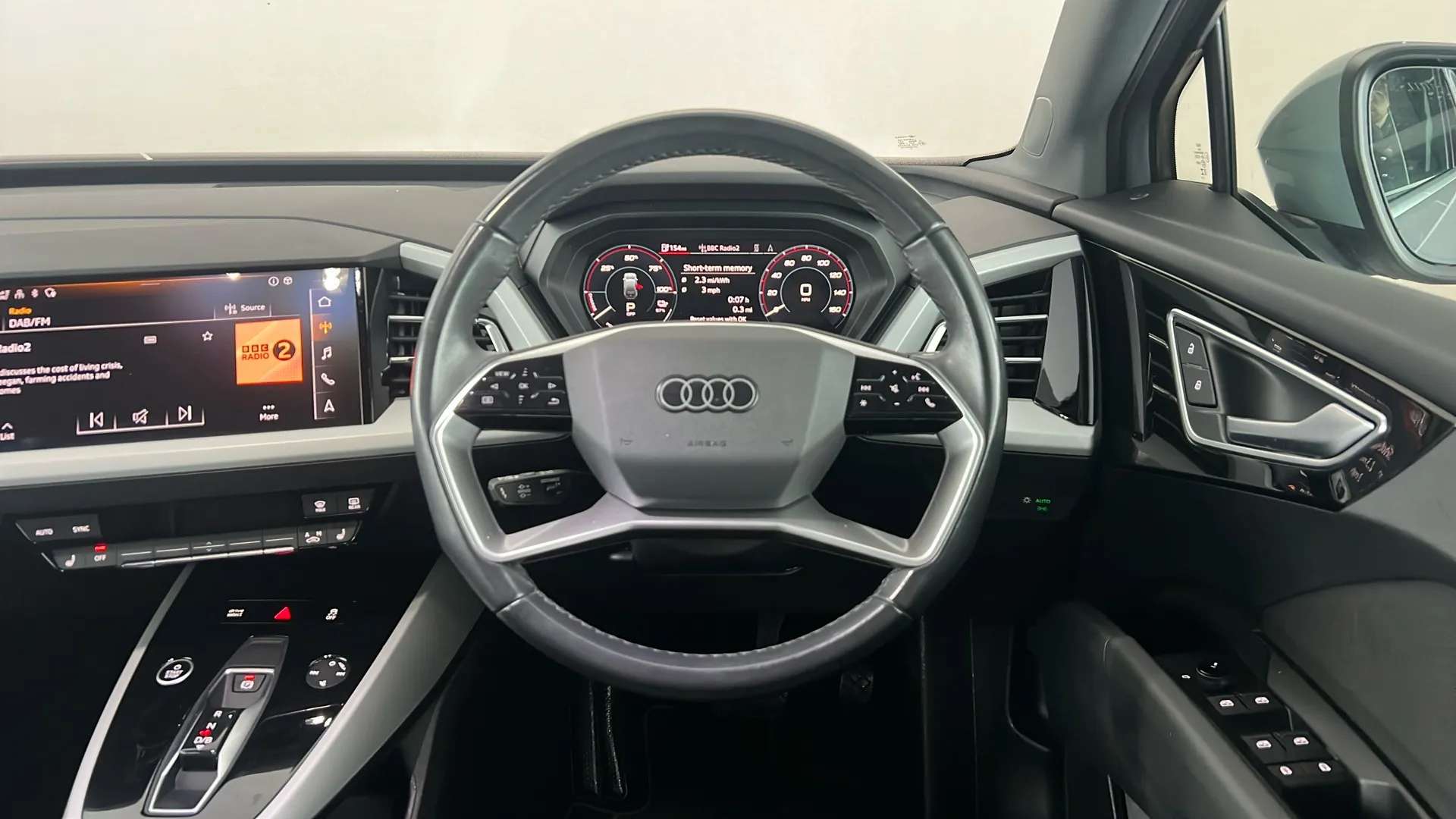 2023 AUDI Q4 2023 AUDI Q4