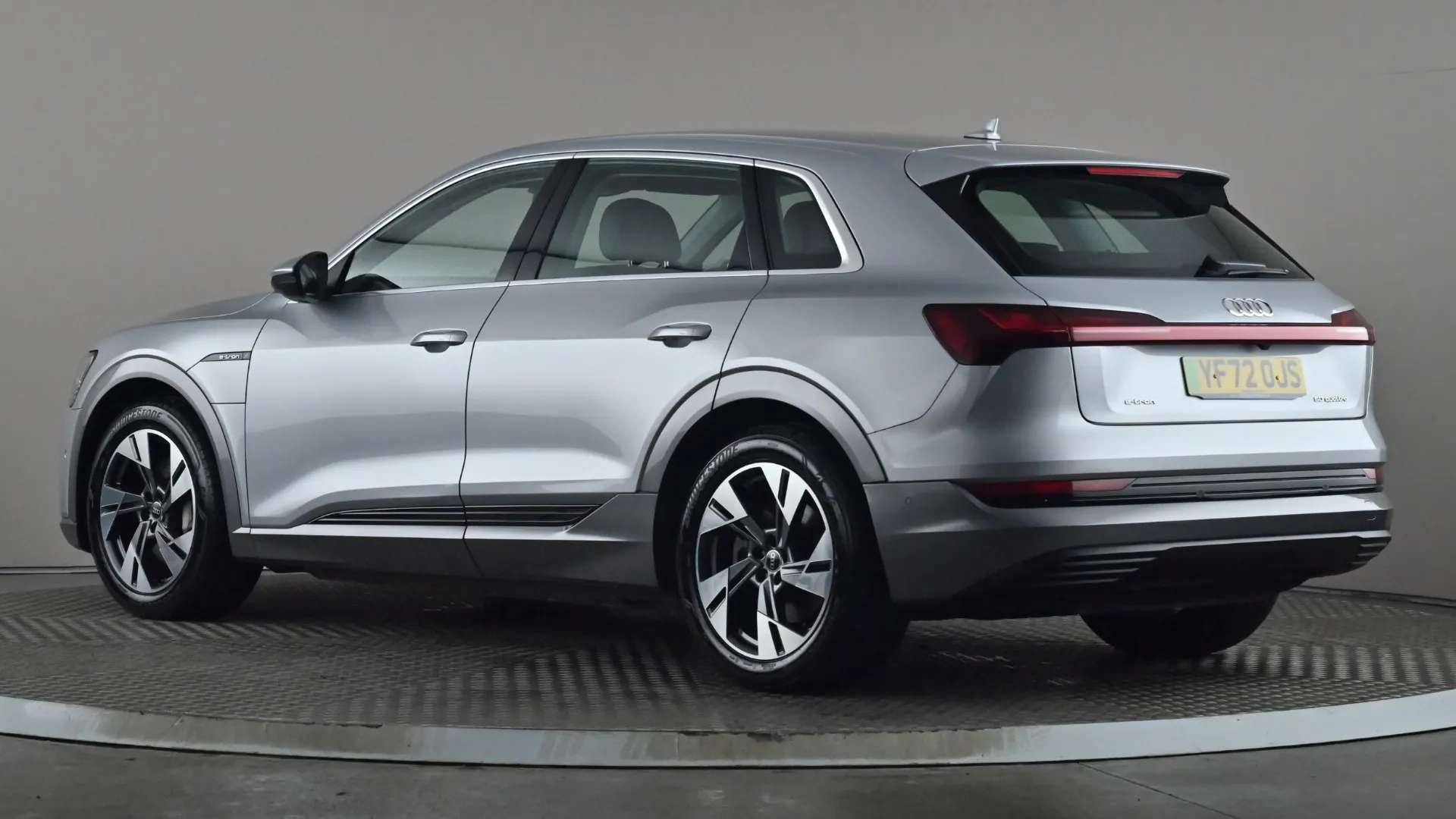 A 2022 AUDI E-TRON 230kW 50 Quattro 71kWh Sport Auto A 2022 AUDI E-TRON 230kW 50 Quattro 71kWh Sport Auto