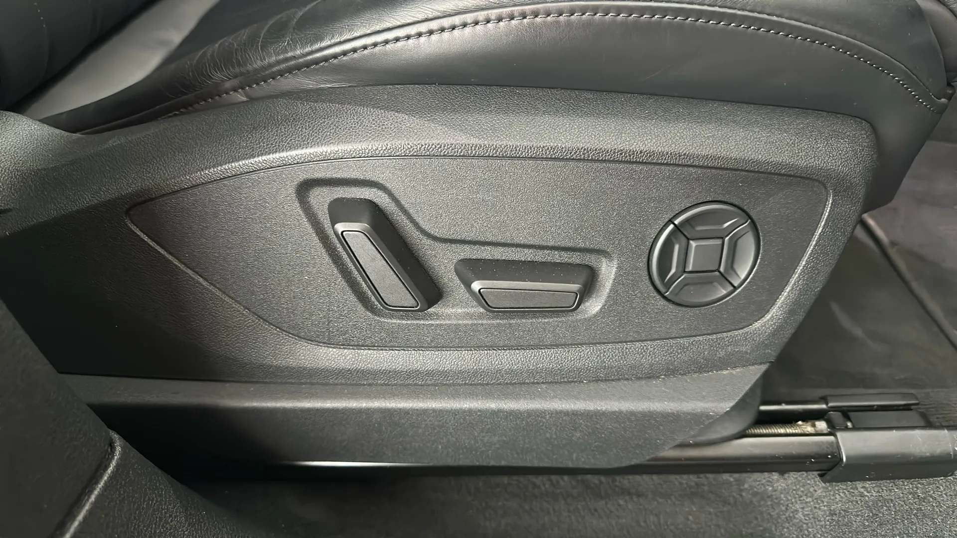 2022 AUDI E-TRON 2022 AUDI E-TRON