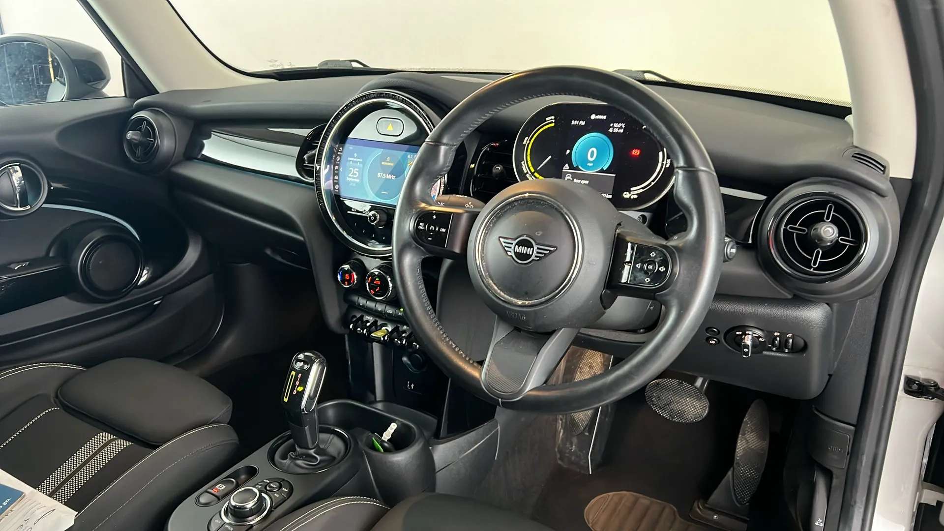 2021 MINI HATCH 2021 MINI HATCH