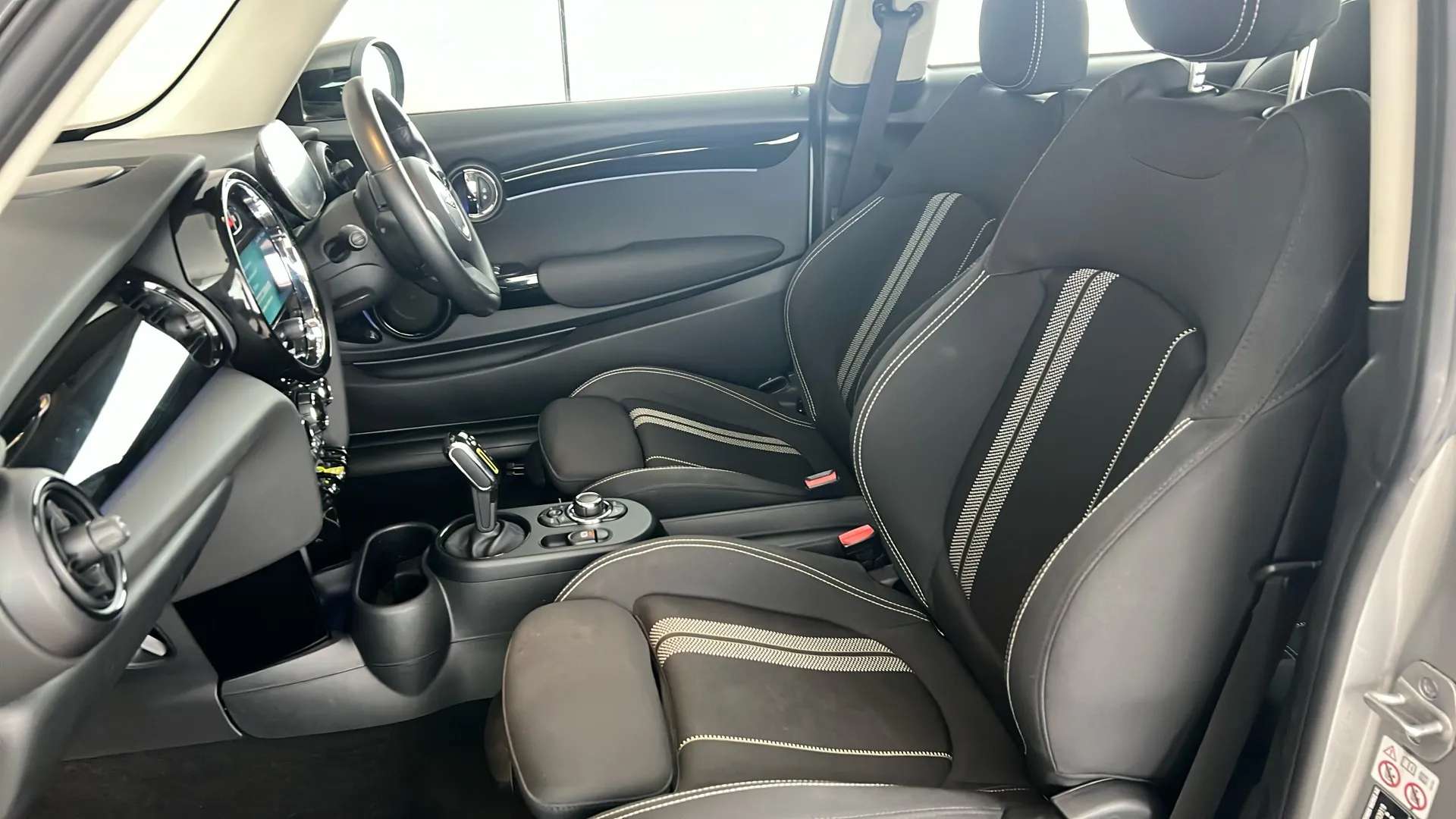 2023 MINI HATCH 2023 MINI HATCH